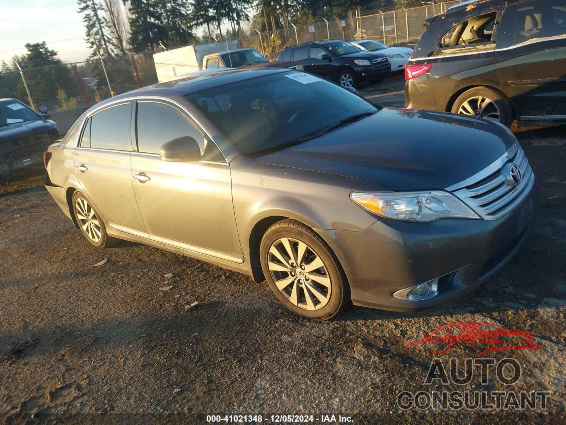 TOYOTA AVALON 2011 - 4T1BK3DB3BU412369