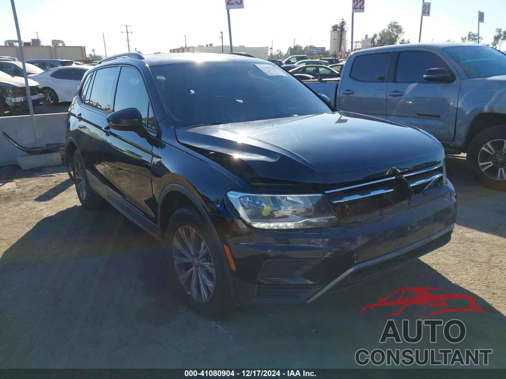 VOLKSWAGEN TIGUAN 2018 - 3VV1B7AX9JM104103