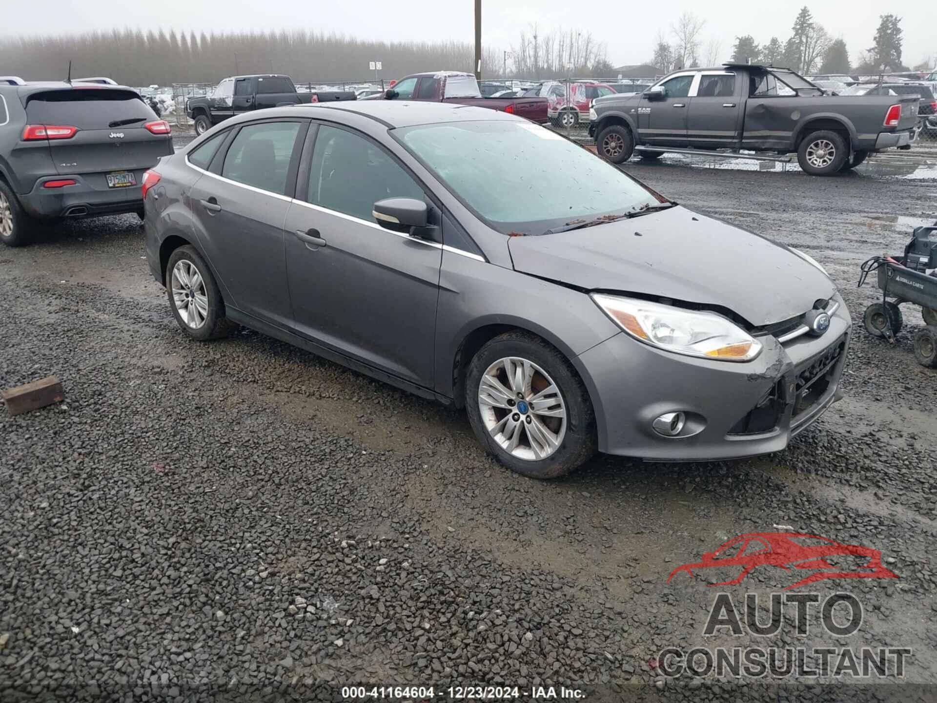 FORD FOCUS 2012 - 1FAHP3H26CL239437