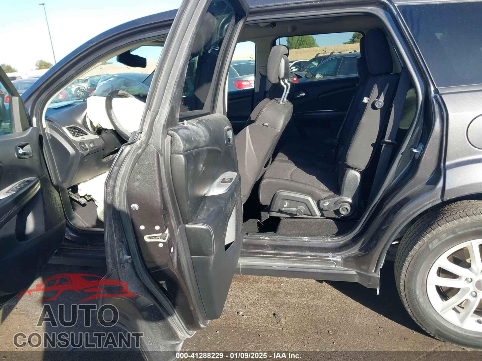 DODGE JOURNEY 2015 - 3C4PDCBB3FT605435