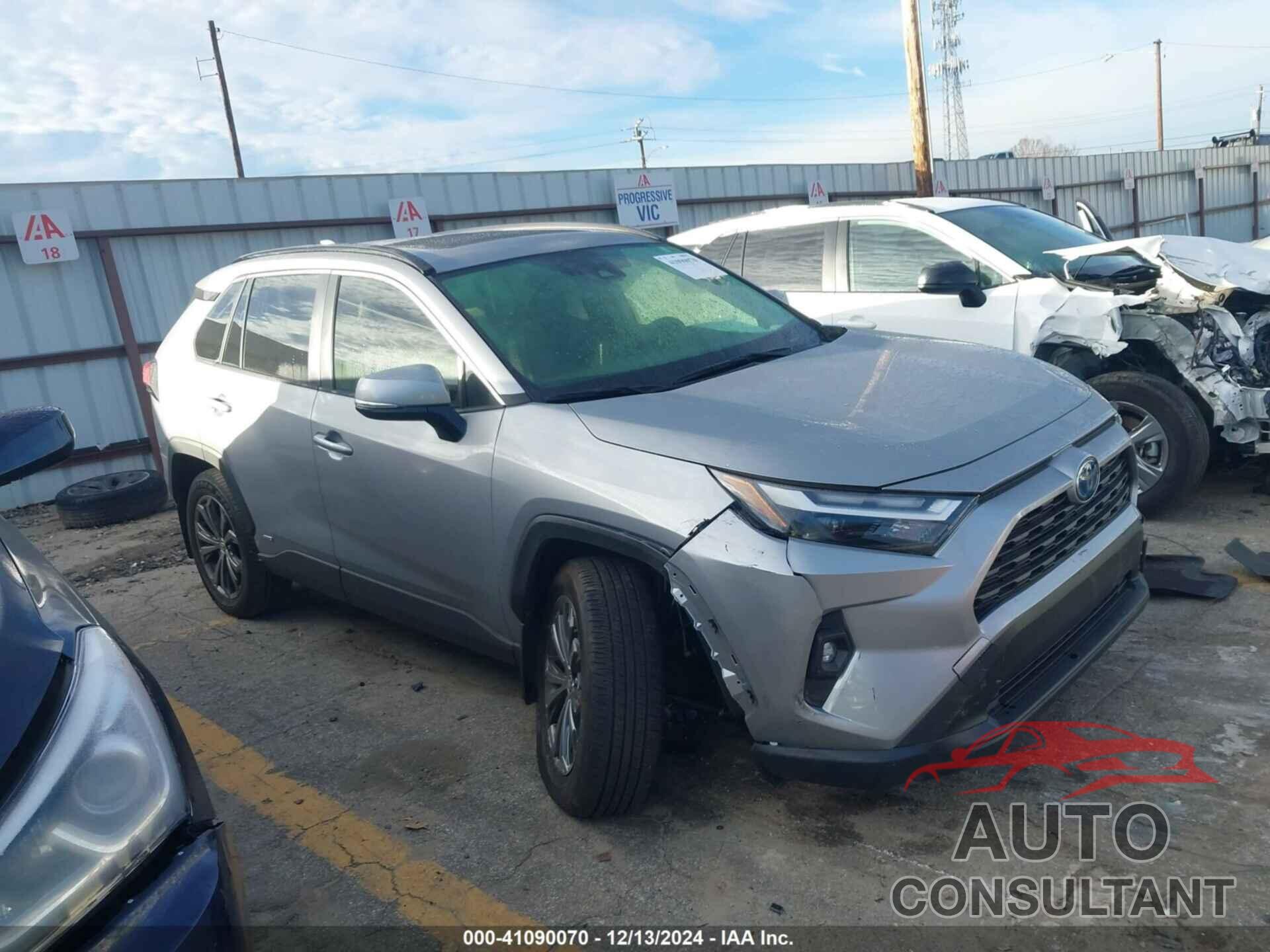 TOYOTA RAV4 HYBRID 2023 - JTMB6RFV3PD108050