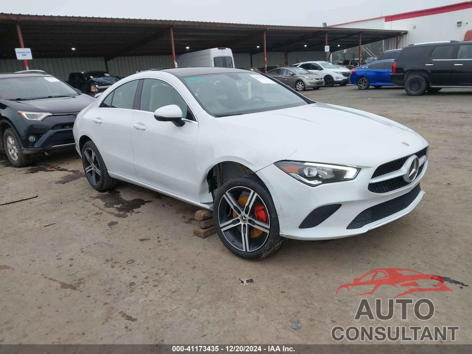 MERCEDES-BENZ CLA 250 2020 - W1K5J4GB1LN123823