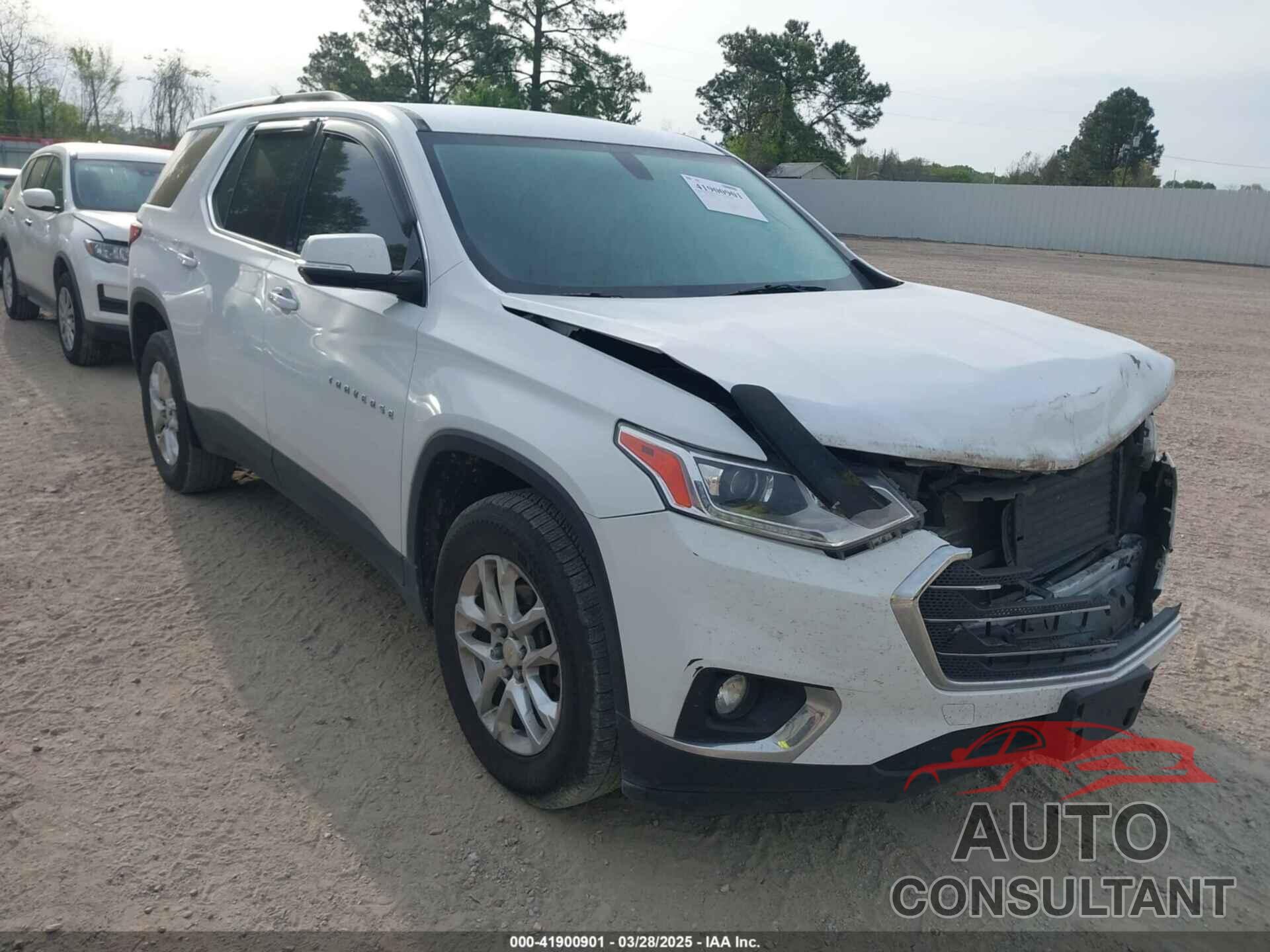 CHEVROLET TRAVERSE 2019 - 1GNERGKW1KJ193902