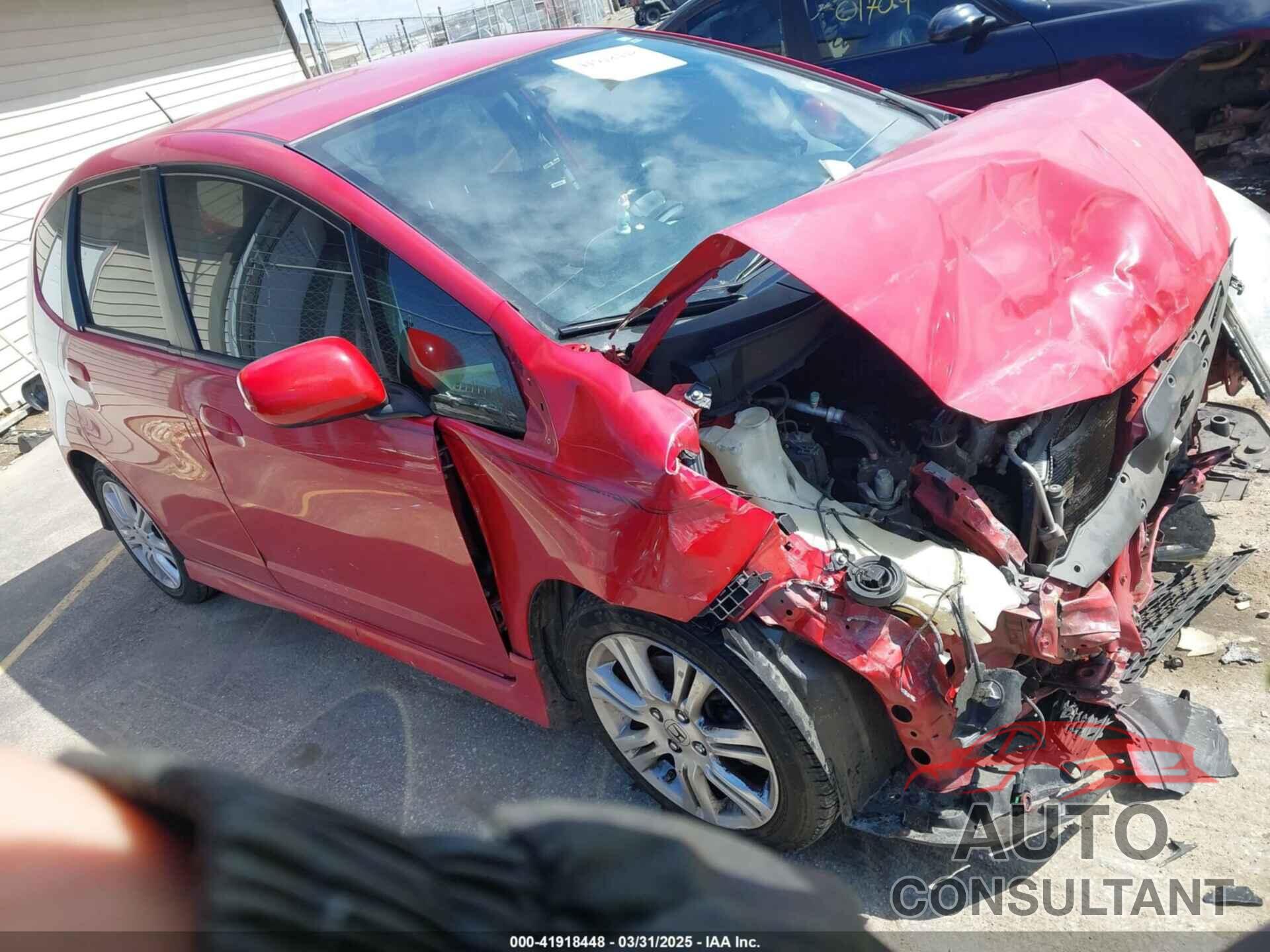HONDA FIT 2009 - JHMGE88459S036417