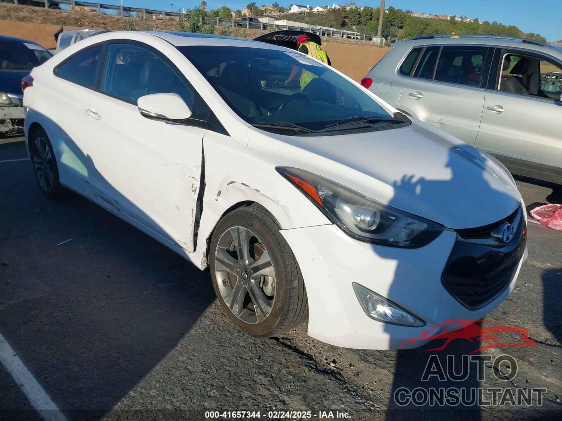 HYUNDAI ELANTRA 2014 - KMHDH6AH6EU024011