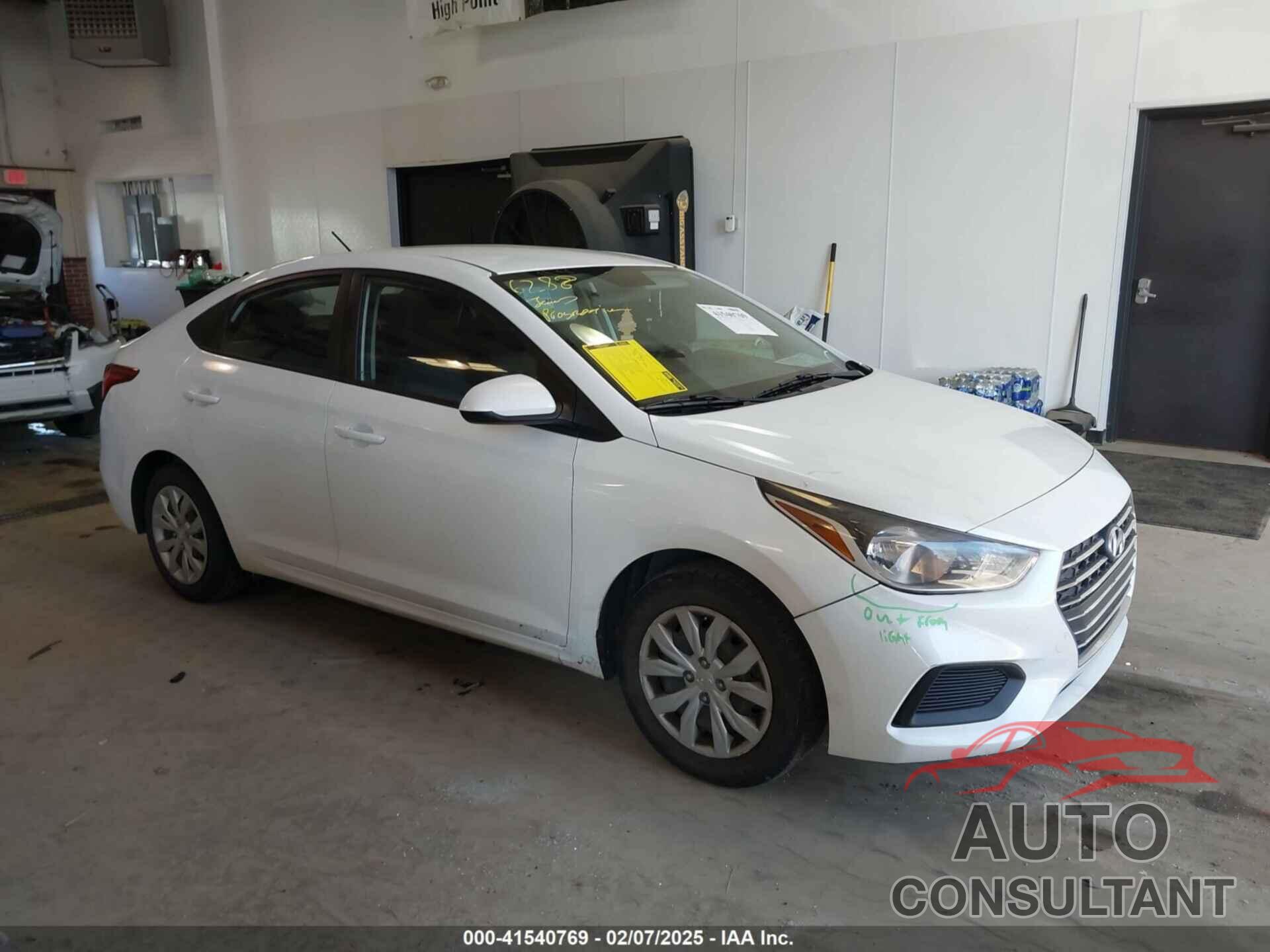 HYUNDAI ACCENT 2020 - 3KPC24A6XLE103892