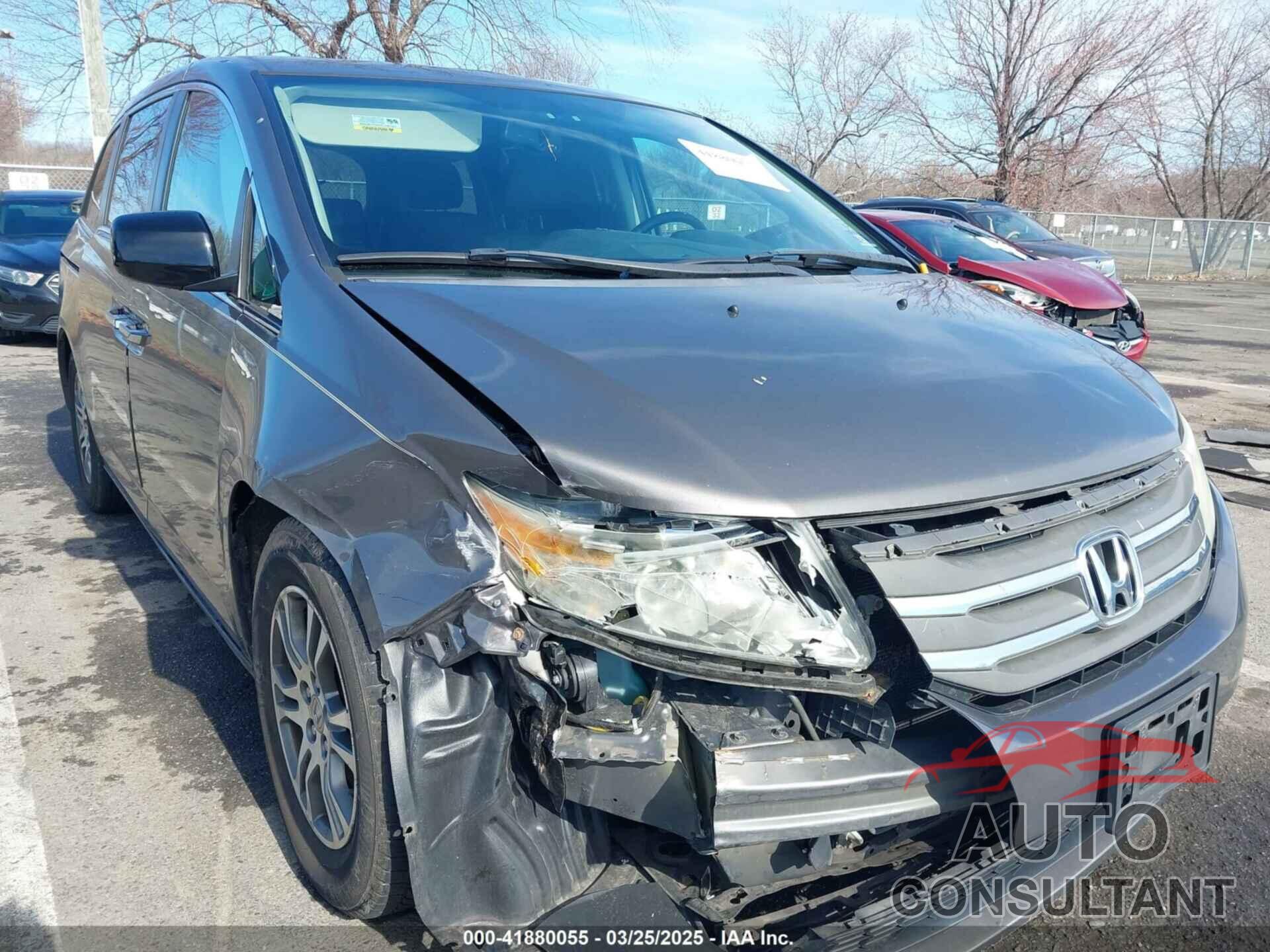 HONDA ODYSSEY 2013 - 5FNRL5H61DB070098