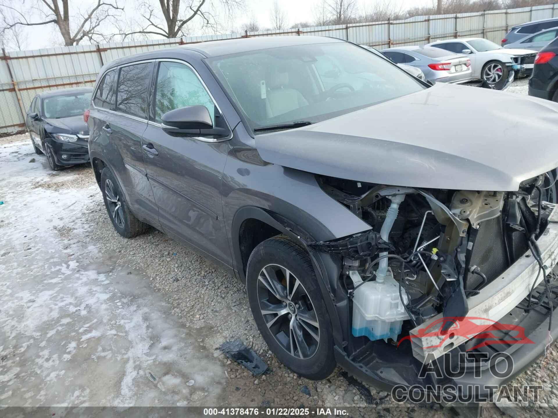 TOYOTA HIGHLANDER 2018 - 5TDZARFH8JS034143