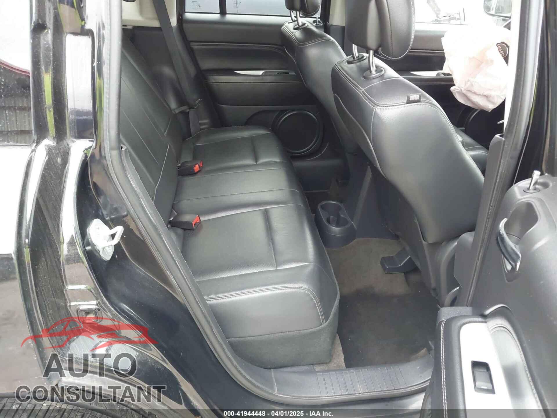JEEP COMPASS 2014 - 1C4NJDCB4ED718464