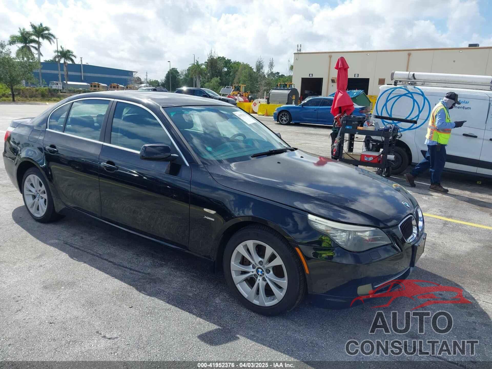 BMW 535I 2010 - WBANV9C58AC136781
