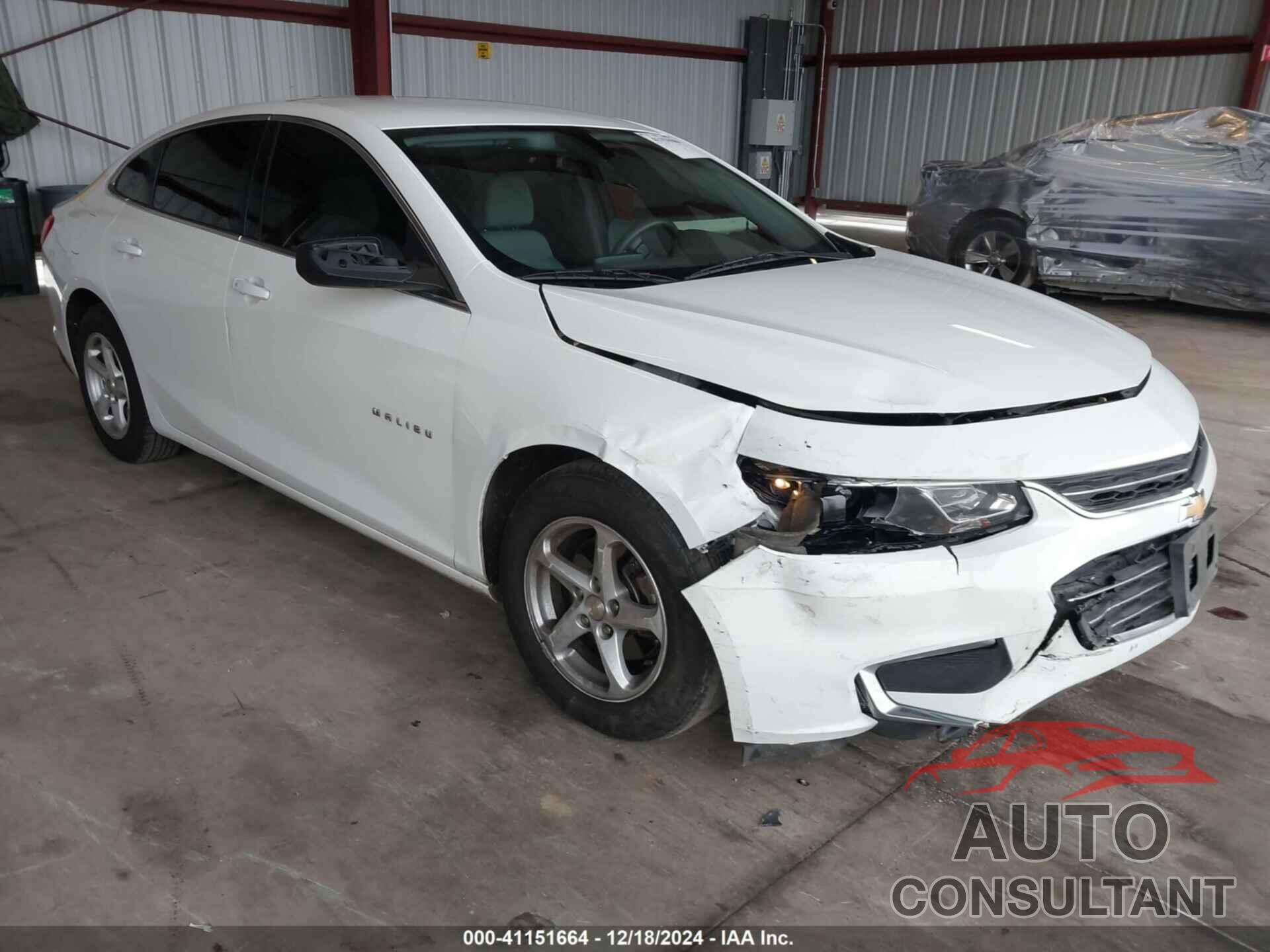 CHEVROLET MALIBU 2017 - 1G1ZC5ST1HF223295