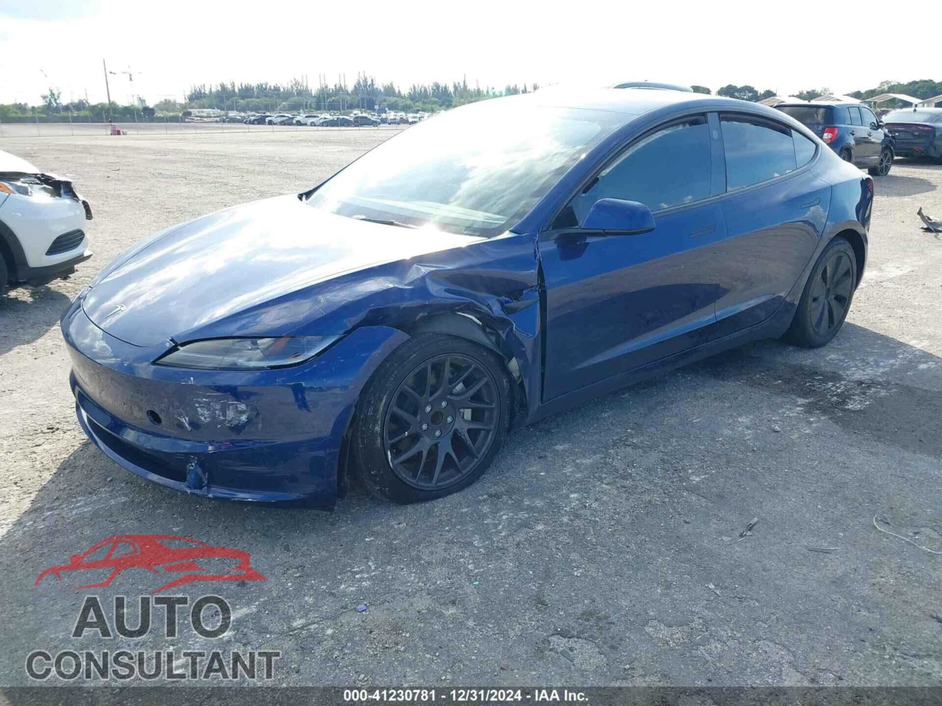 TESLA MODEL 3 2024 - 5YJ3E1EAXRF744712