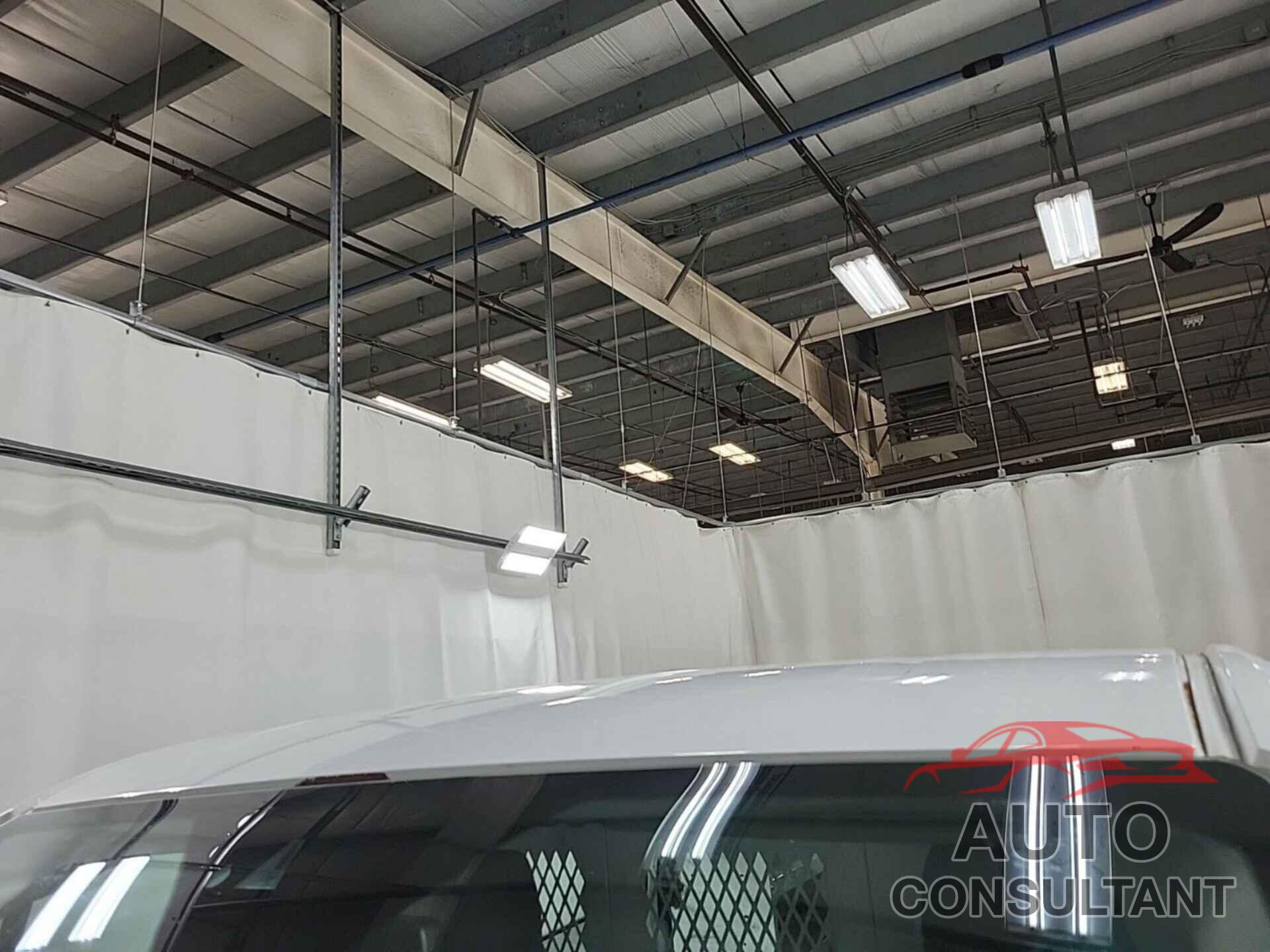 FORD TRANSIT-150 2017 - 1FTYE1YM9HKA82506