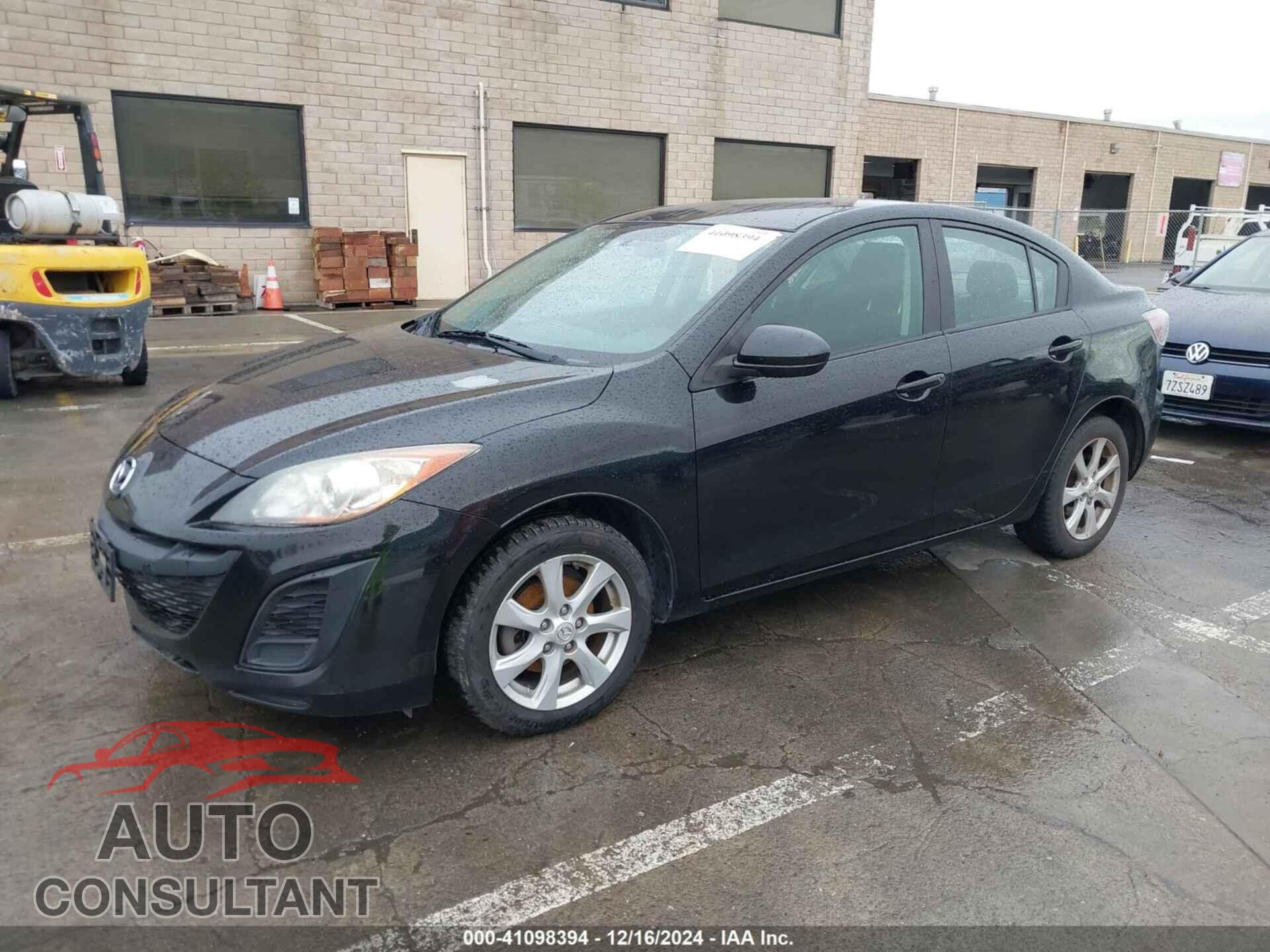 MAZDA MAZDA3 2011 - JM1BL1VF2B1497925