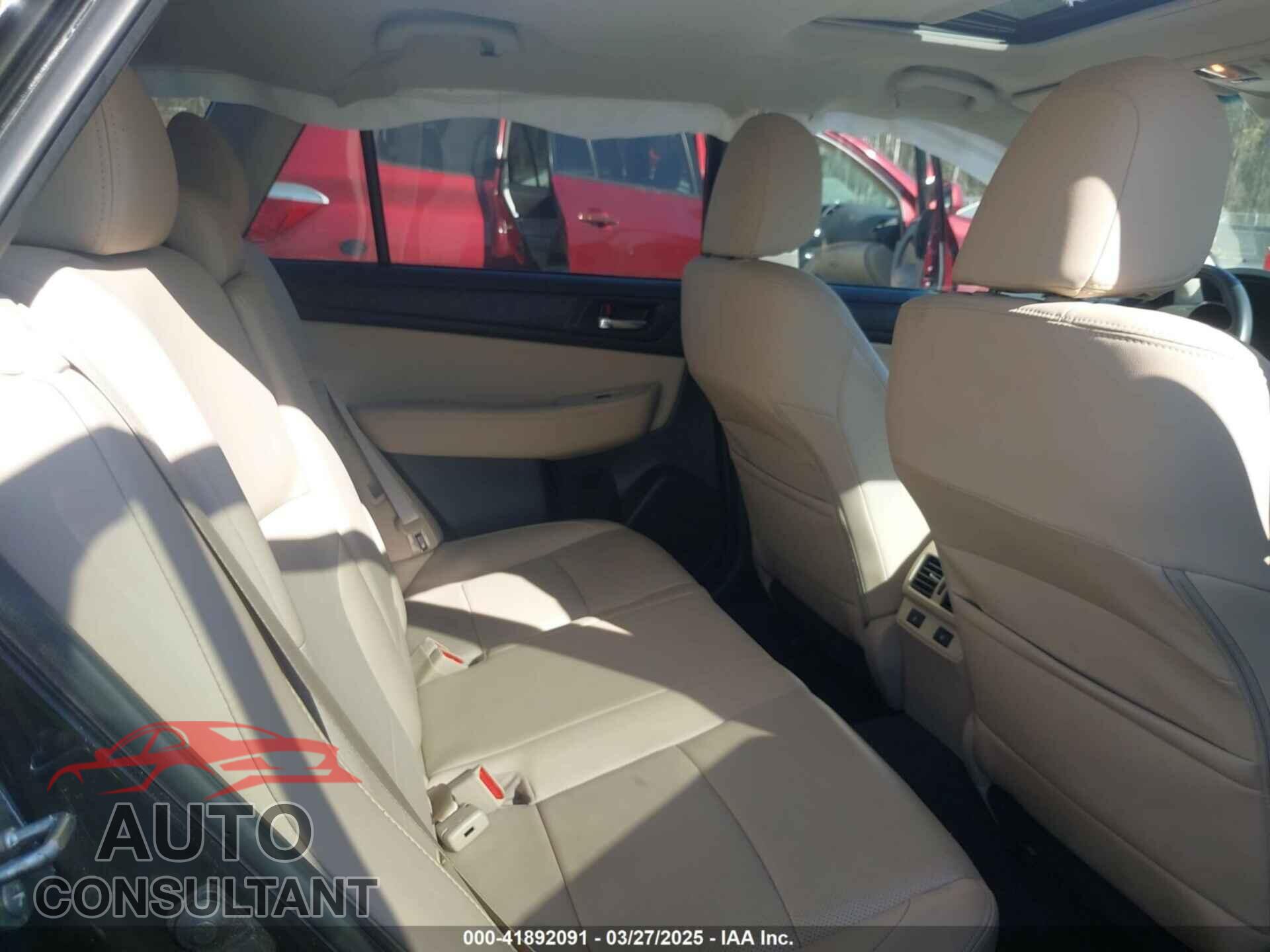 SUBARU OUTBACK 2017 - 4S4BSANC0H3339200