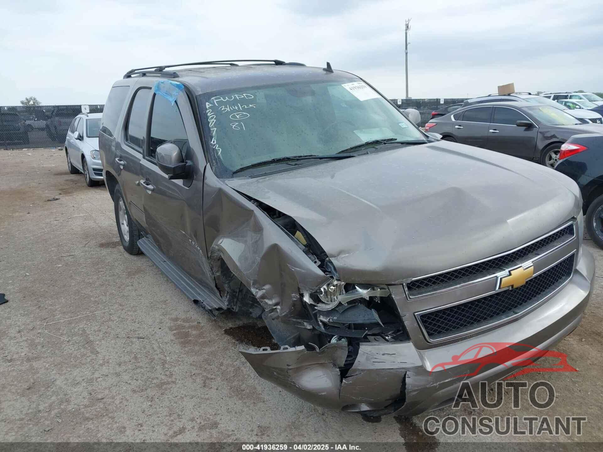 CHEVROLET TAHOE 2012 - 1GNSCAE08CR323878