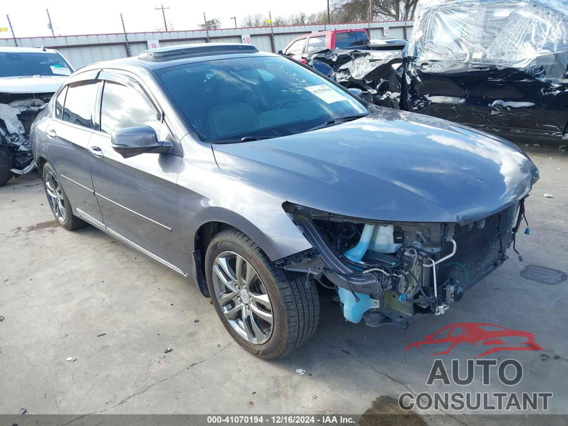 HONDA ACCORD 2015 - 1HGCR3F91FA000202