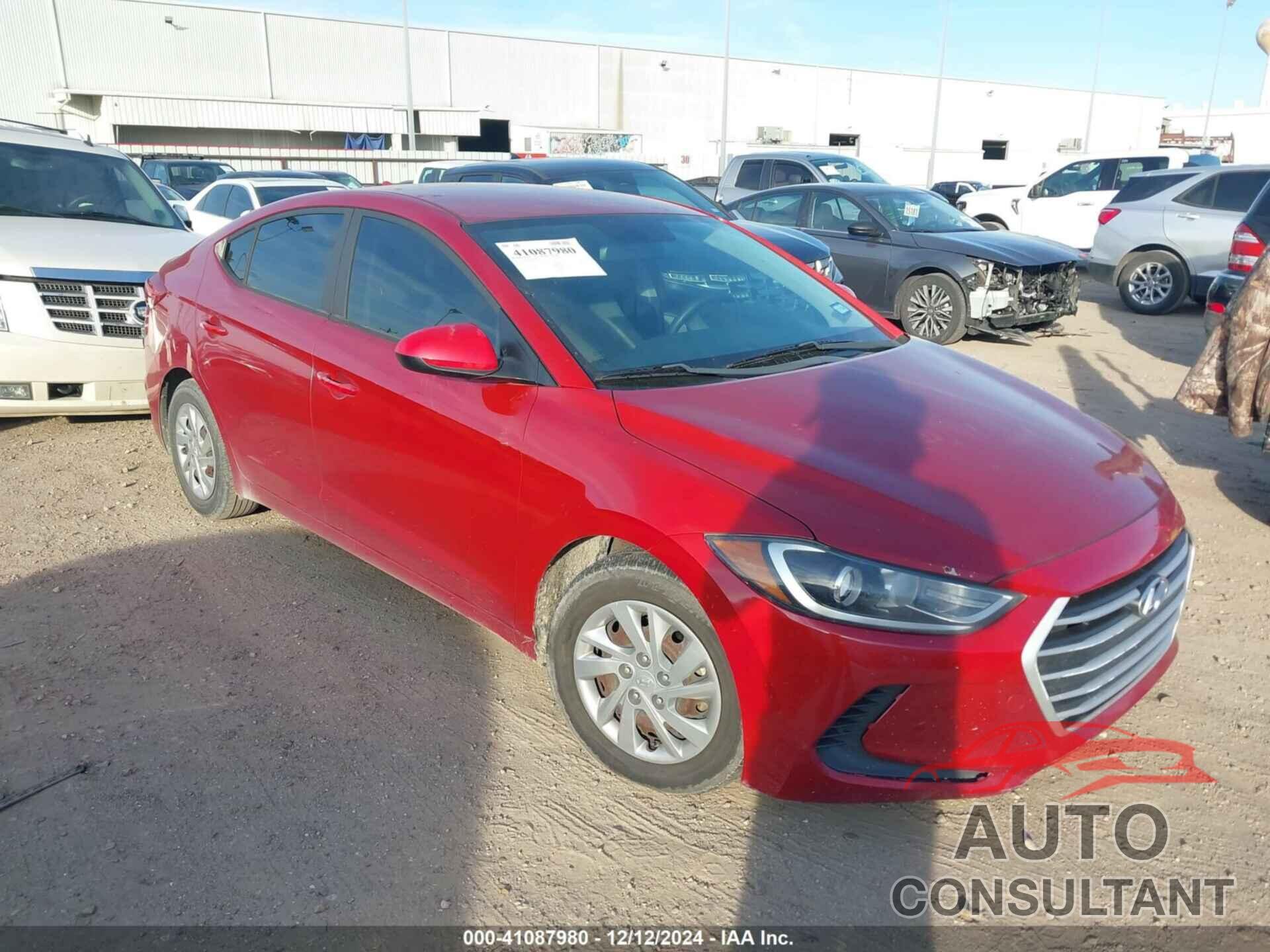 HYUNDAI ELANTRA 2017 - KMHD74LF5HU114872