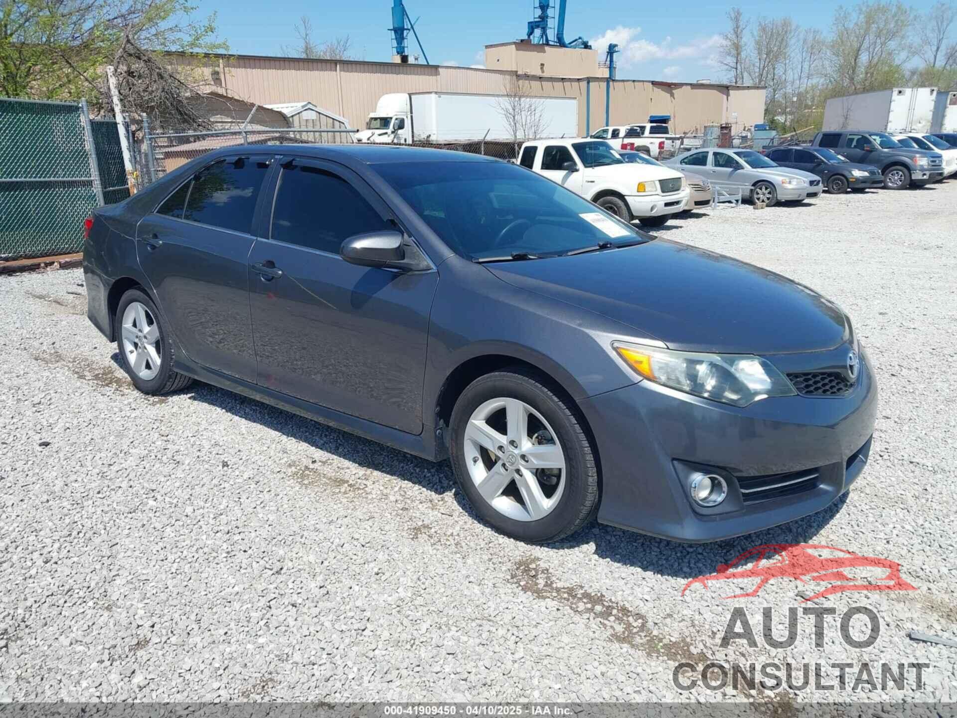 TOYOTA CAMRY 2014 - 4T1BF1FK6EU457428