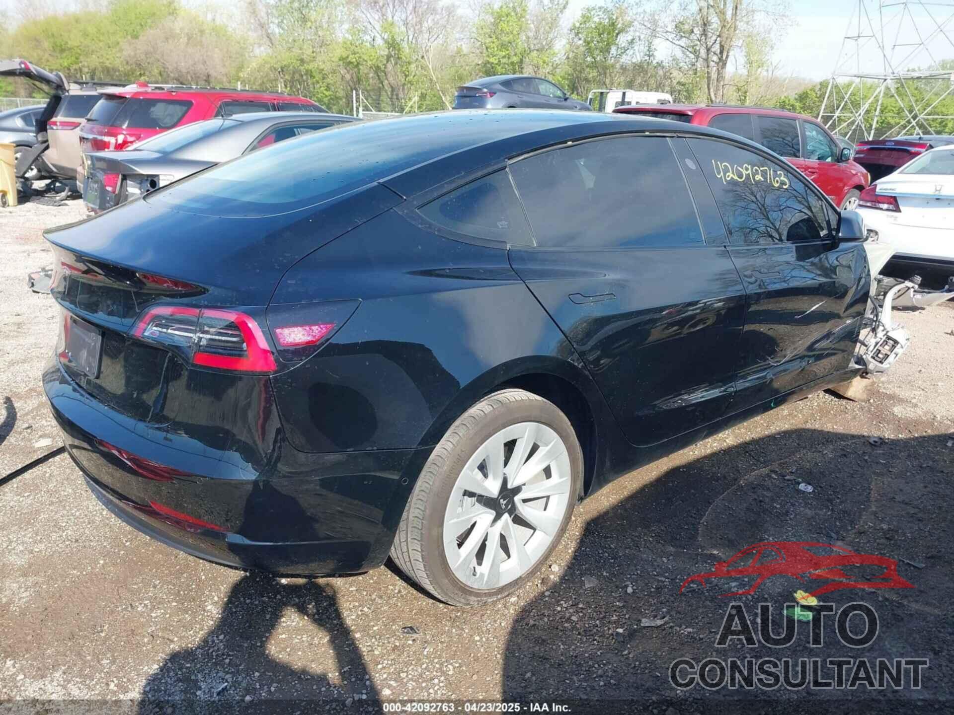 TESLA MODEL 3 2022 - 5YJ3E1EA9NF286123