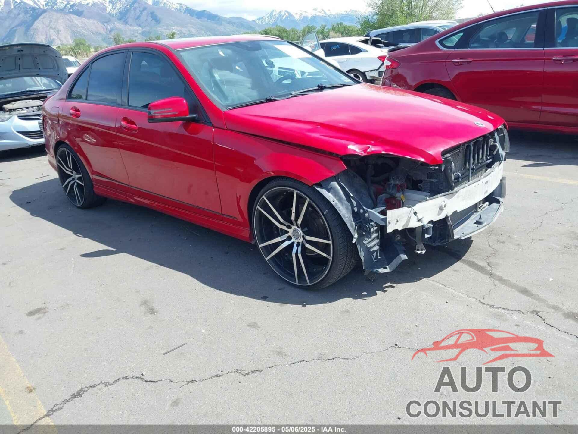 MERCEDES-BENZ C 300 2010 - WDDGF8BB9AF420080
