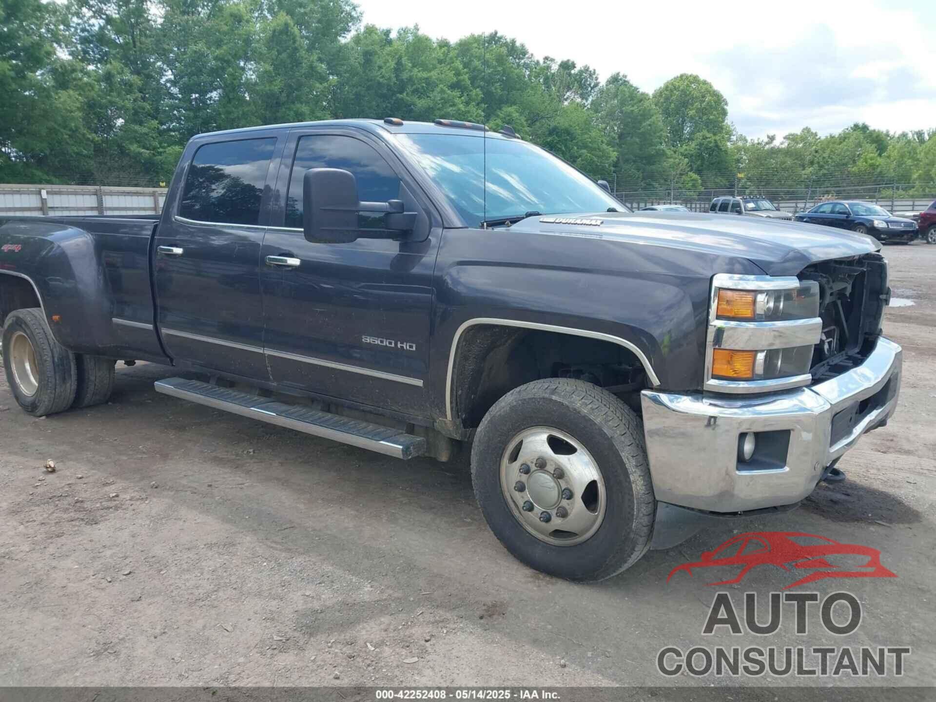 CHEVROLET SILVERADO 3500HD 2015 - 1GC4K0C85FF127359