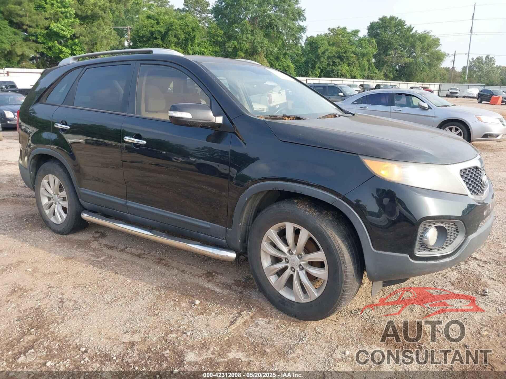 KIA SORENTO 2011 - 5XYKU3A14BG028953