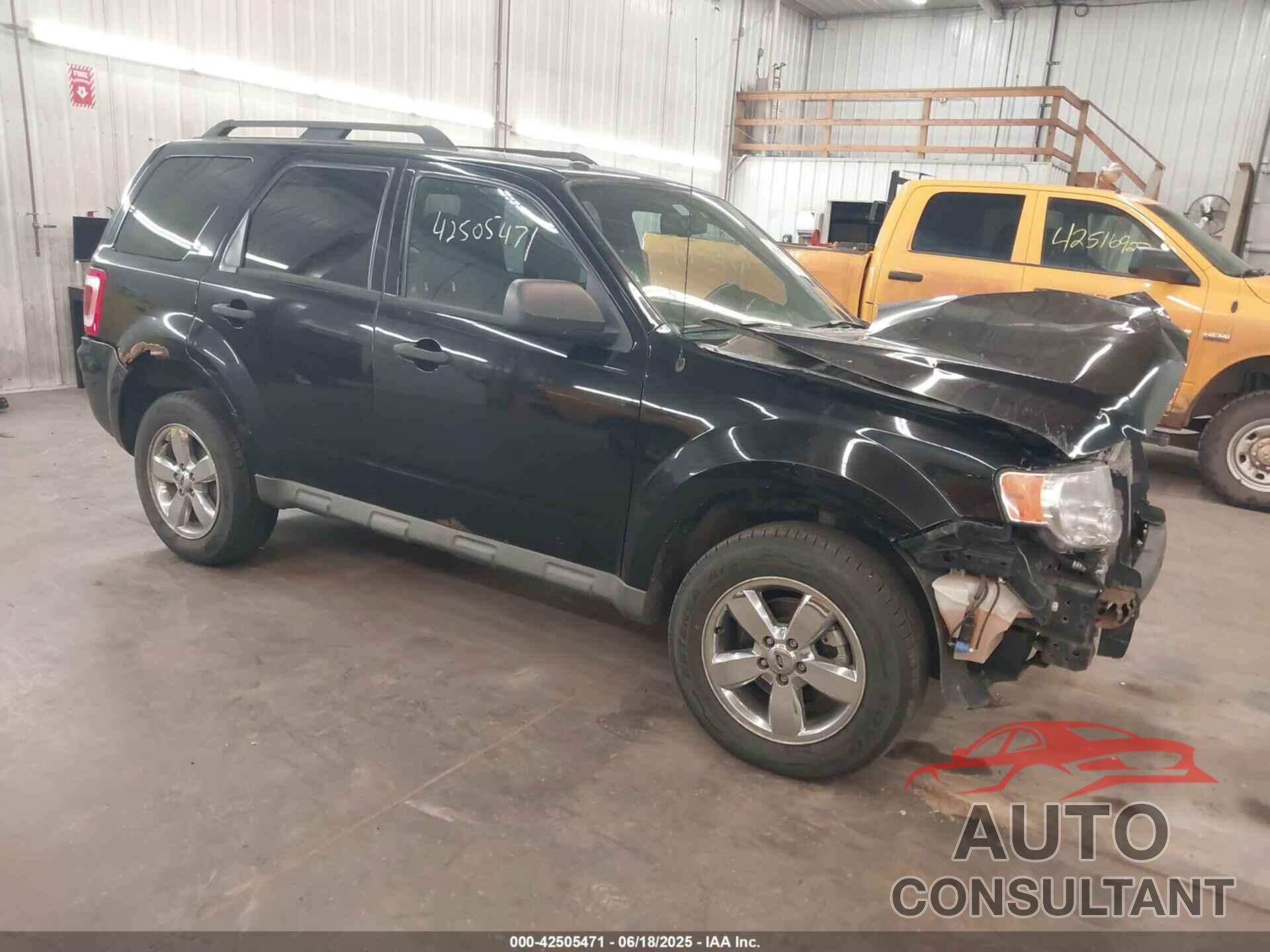 FORD ESCAPE 2009 - 1FMCU03769KC46946