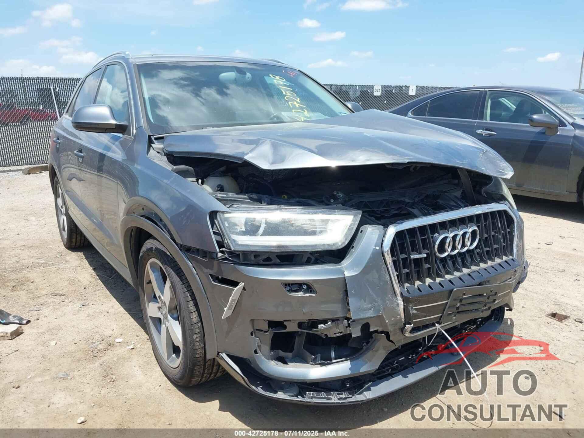AUDI Q3 2015 - WA1GFCFS9FR011343