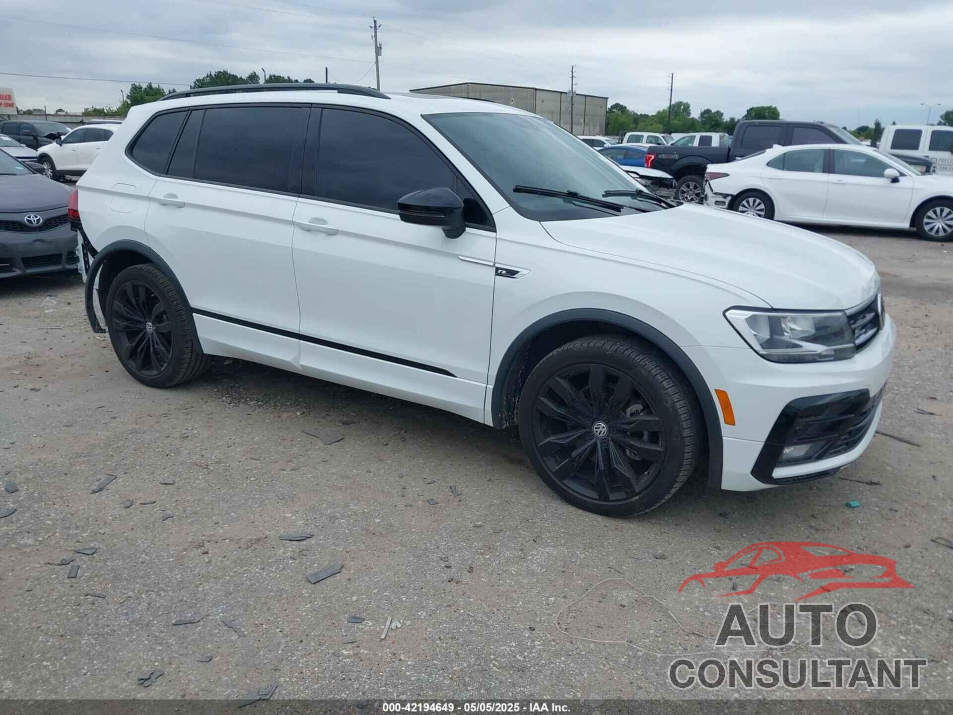 VOLKSWAGEN TIGUAN 2021 - 3VV3B7AX3MM033414