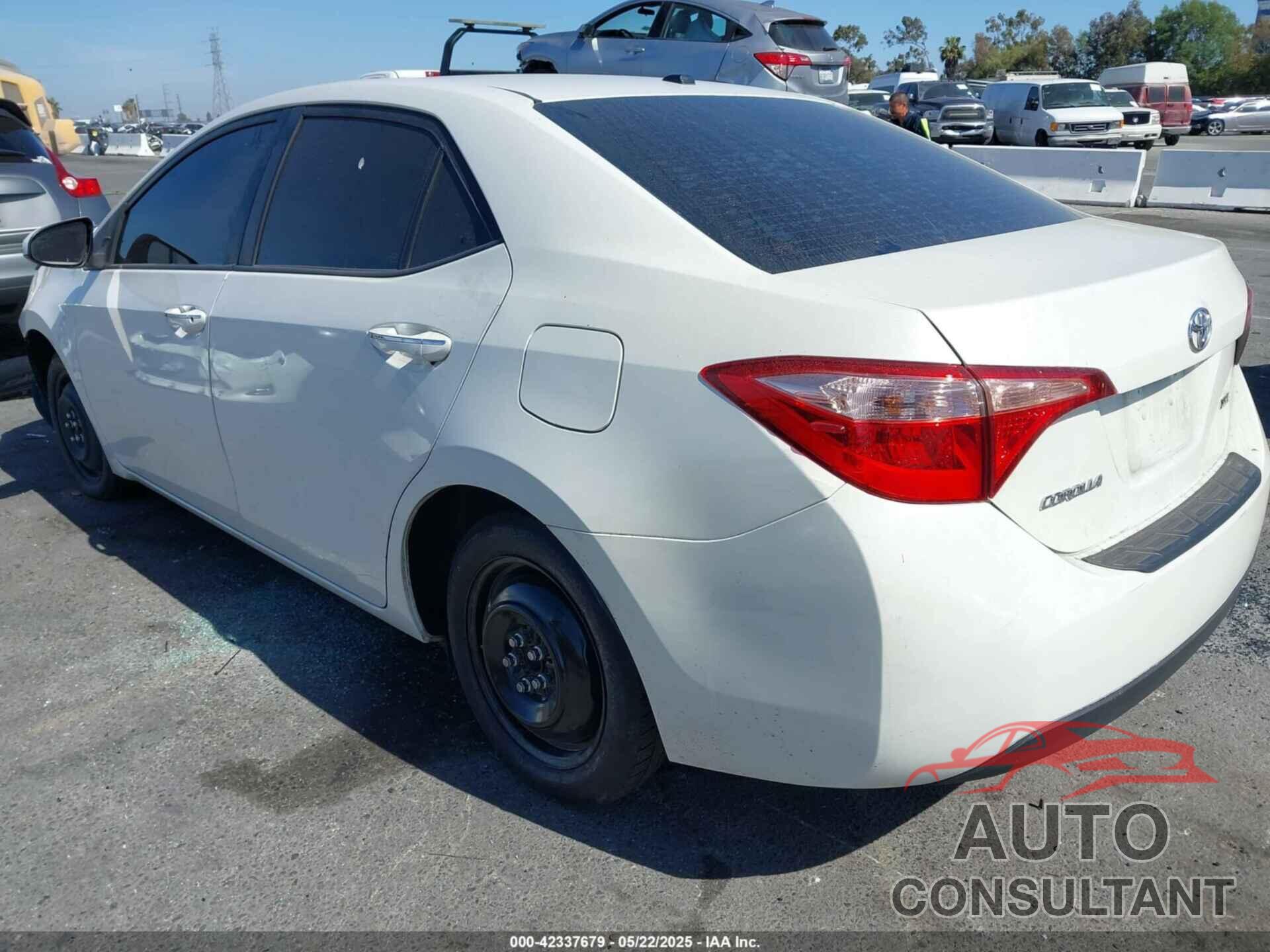 TOYOTA COROLLA 2018 - 5YFBURHE1JP813372
