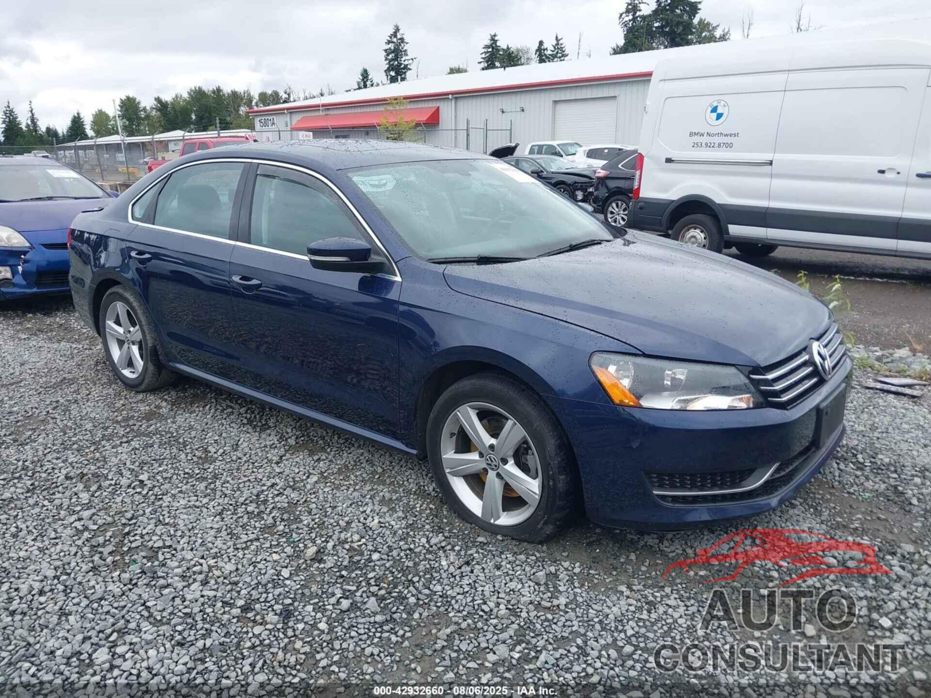 VOLKSWAGEN PASSAT 2013 - 1VWBP7A34DC046146