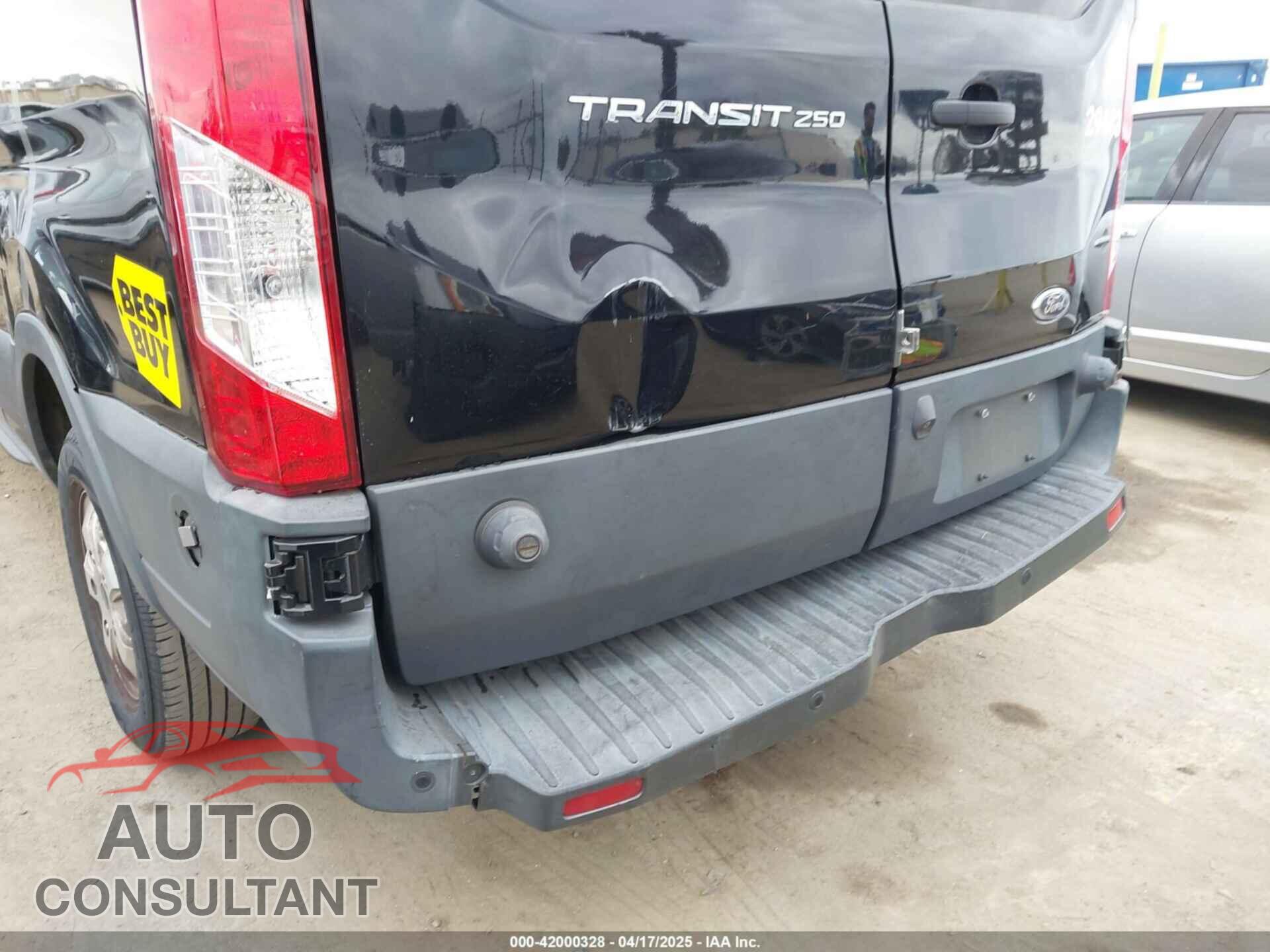 FORD TRANSIT-250 2017 - 1FTYR2YM2HKB57718