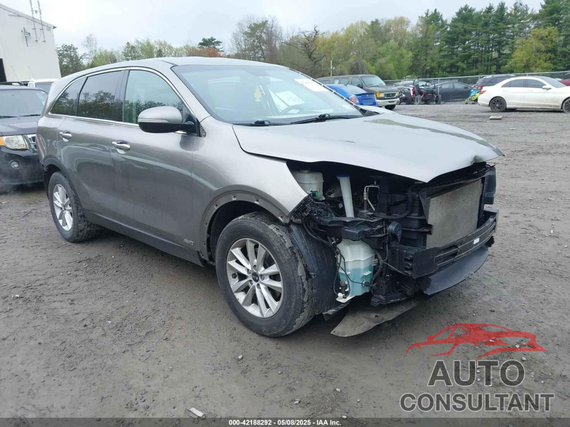 KIA SORENTO 2019 - 5XYPGDA55KG481016