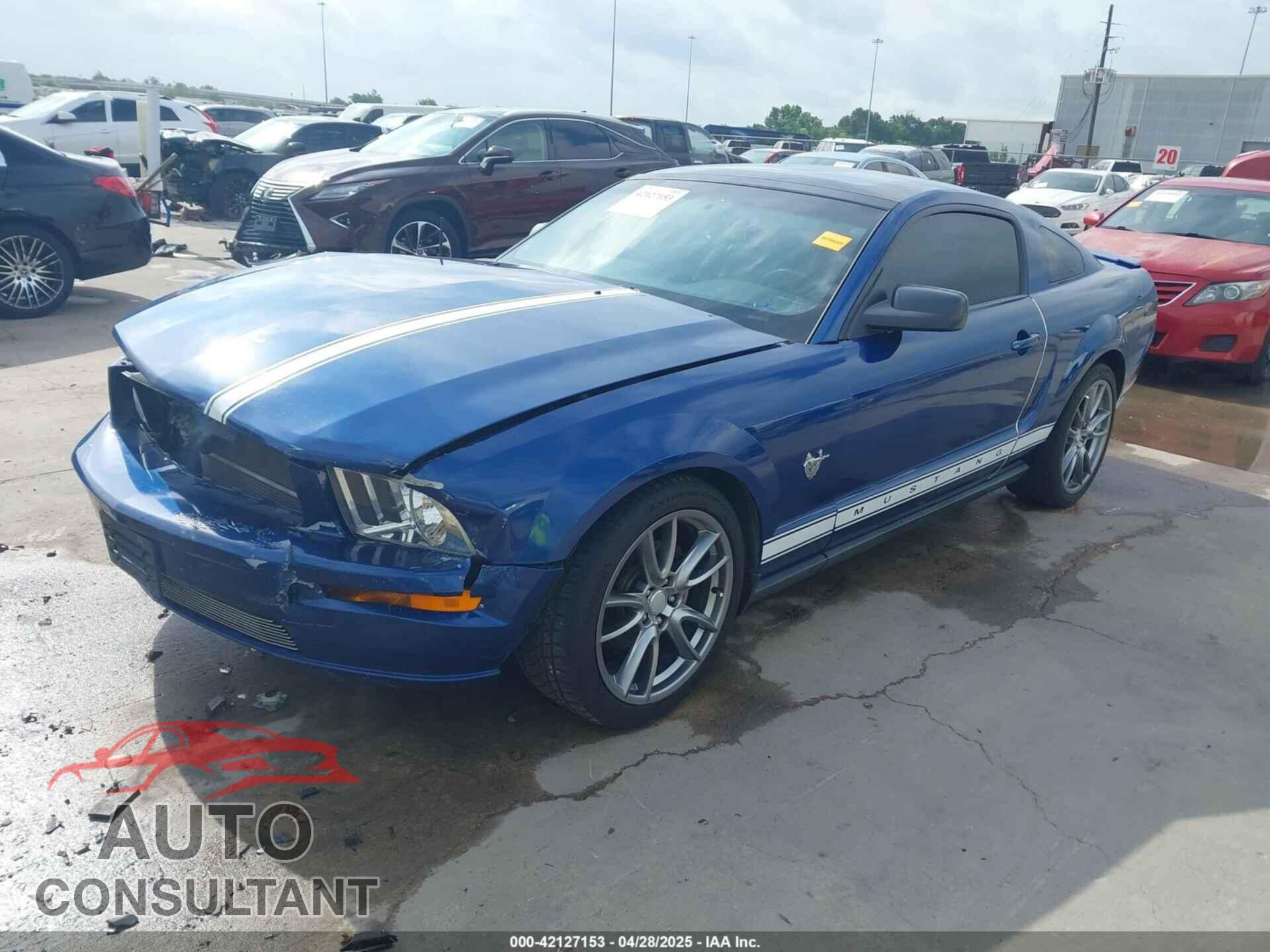 FORD MUSTANG 2009 - 1ZVHT80N295132713