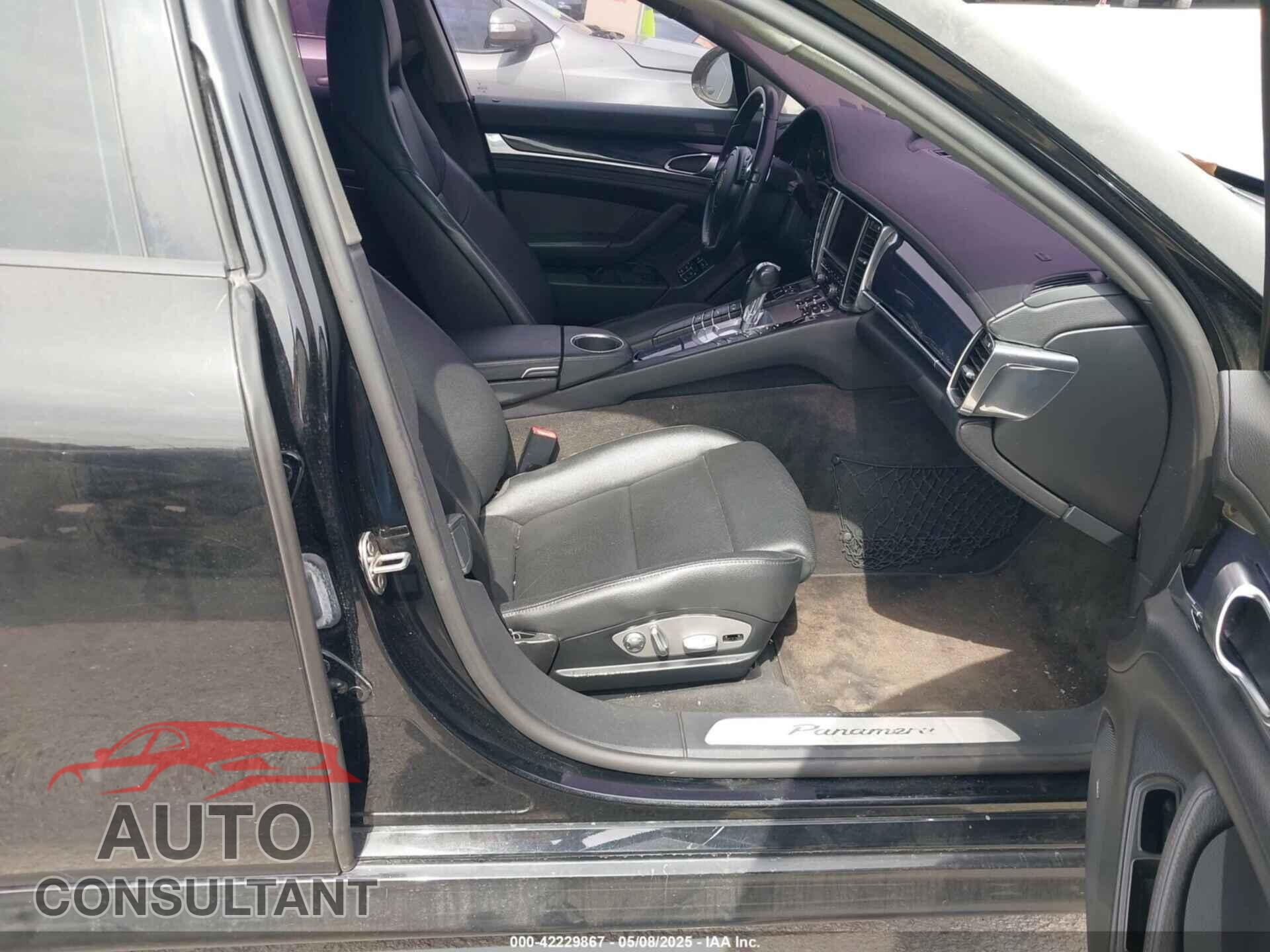 PORSCHE PANAMERA 2011 - WP0AA2A71BL018792