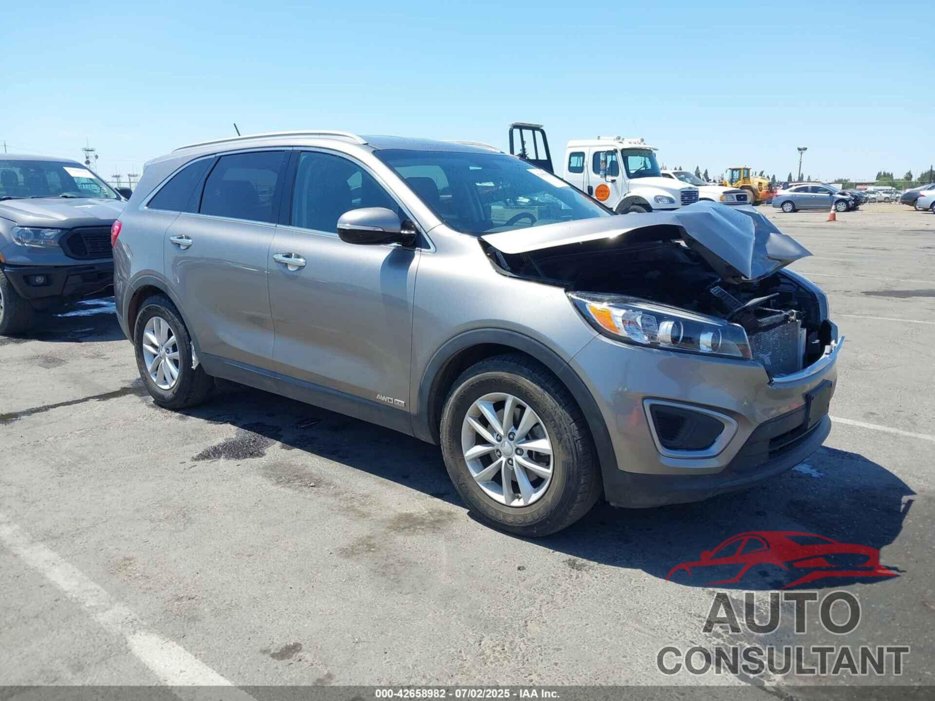 KIA SORENTO 2017 - 5XYPGDA5XHG207951