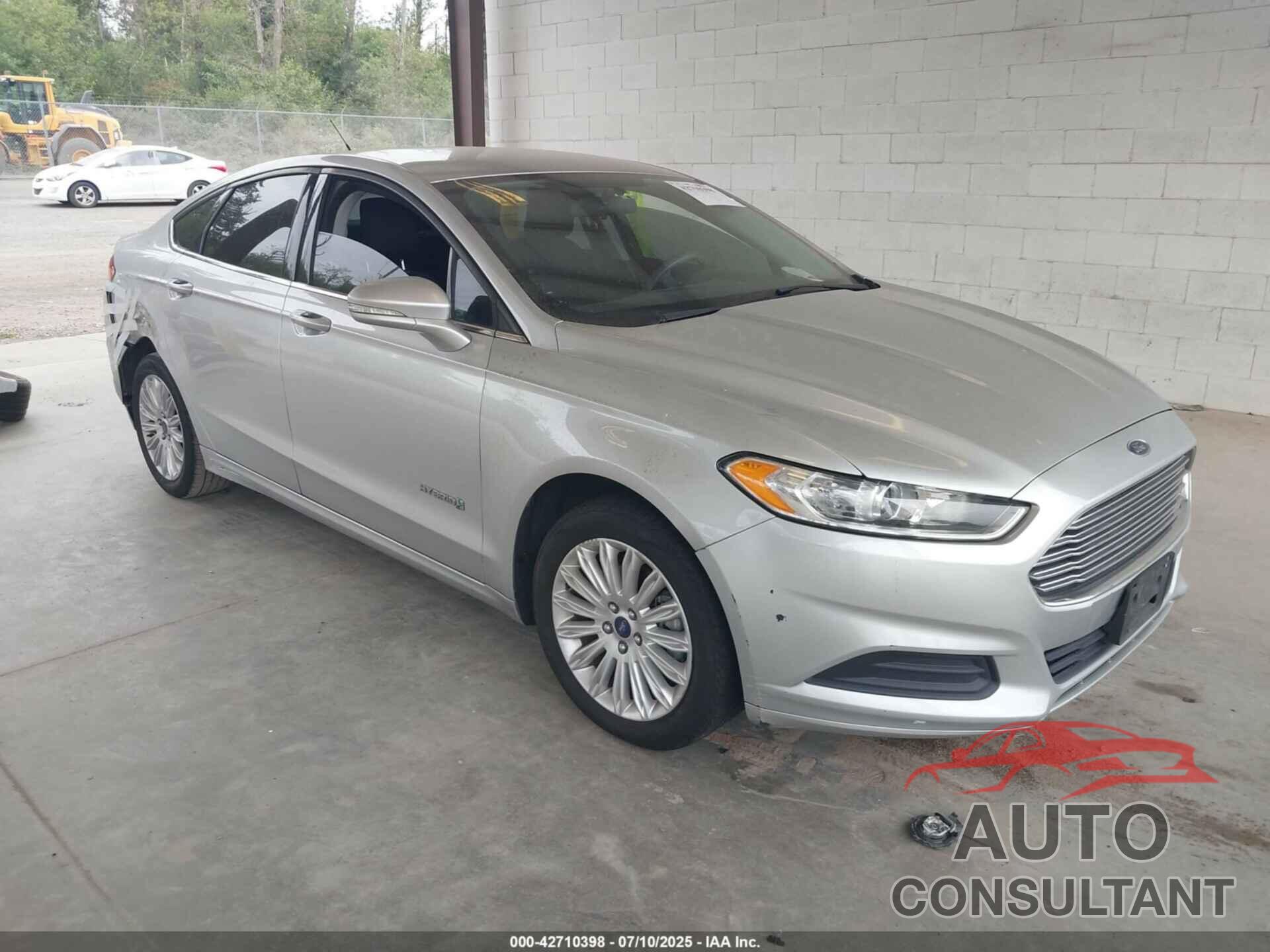 FORD FUSION HYBRID 2014 - 3FA6P0LU4ER236183
