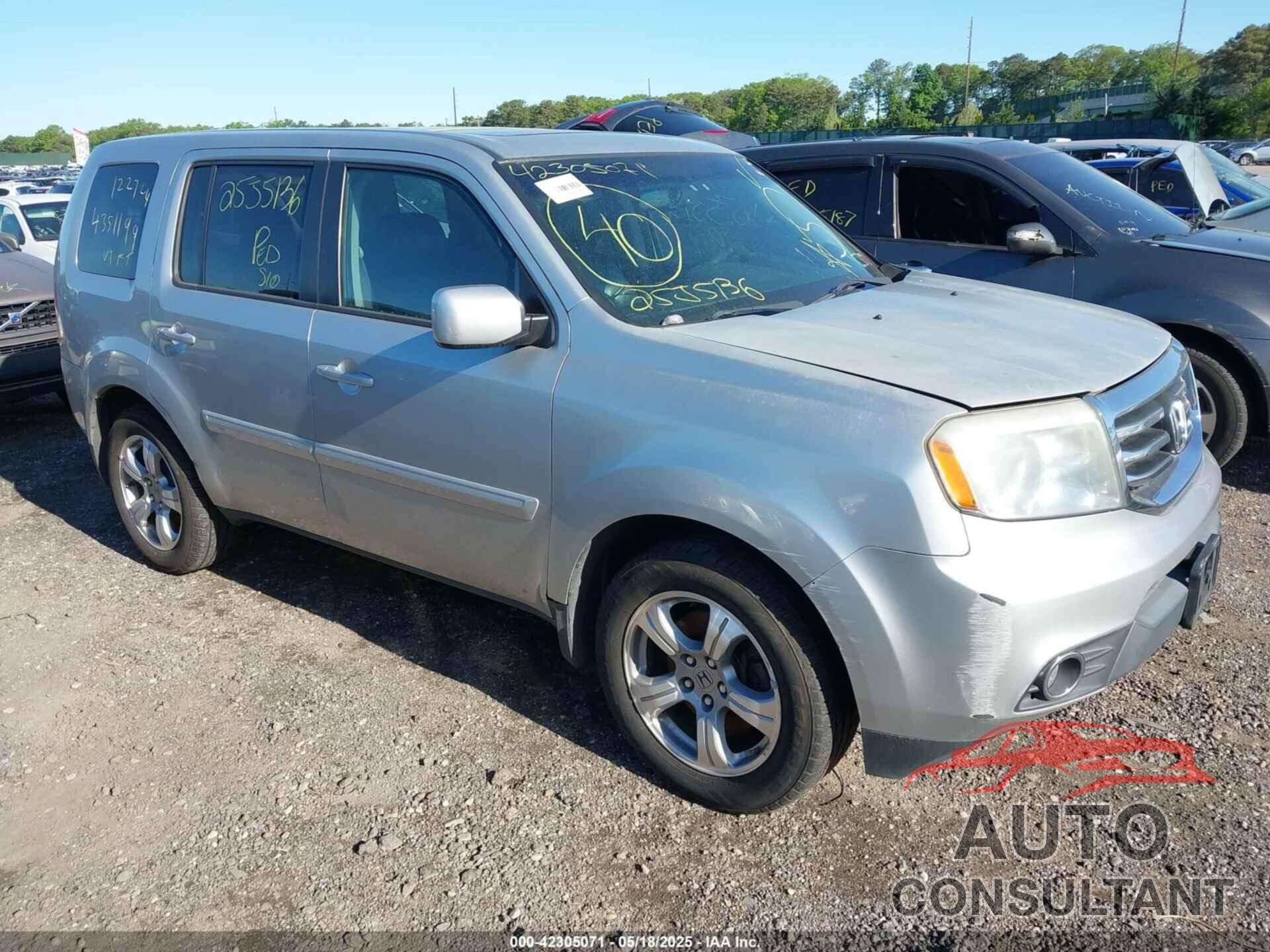 HONDA PILOT 2013 - 5FNYF4H54DB006416