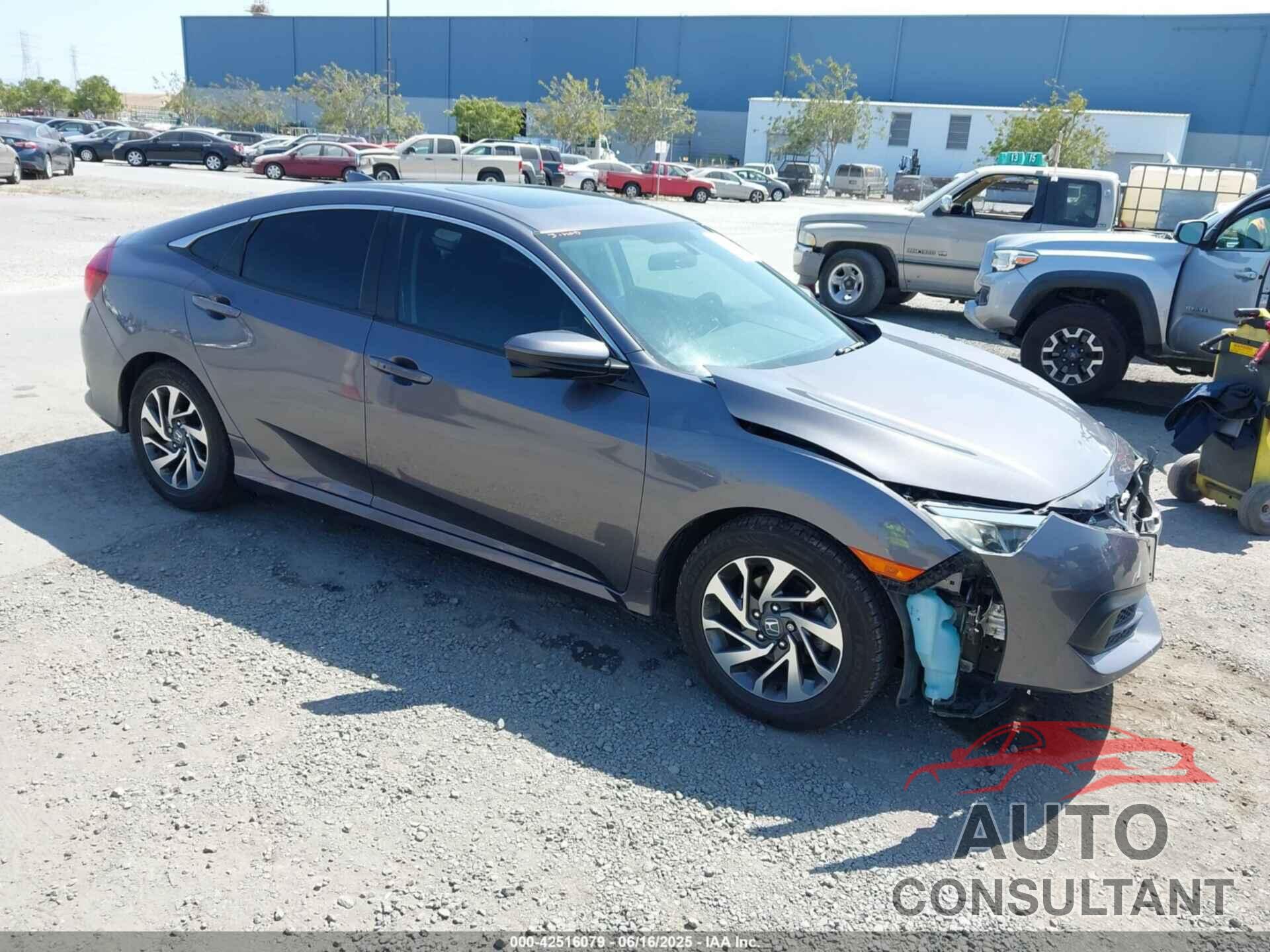 HONDA CIVIC 2018 - 2HGFC2F78JH540230