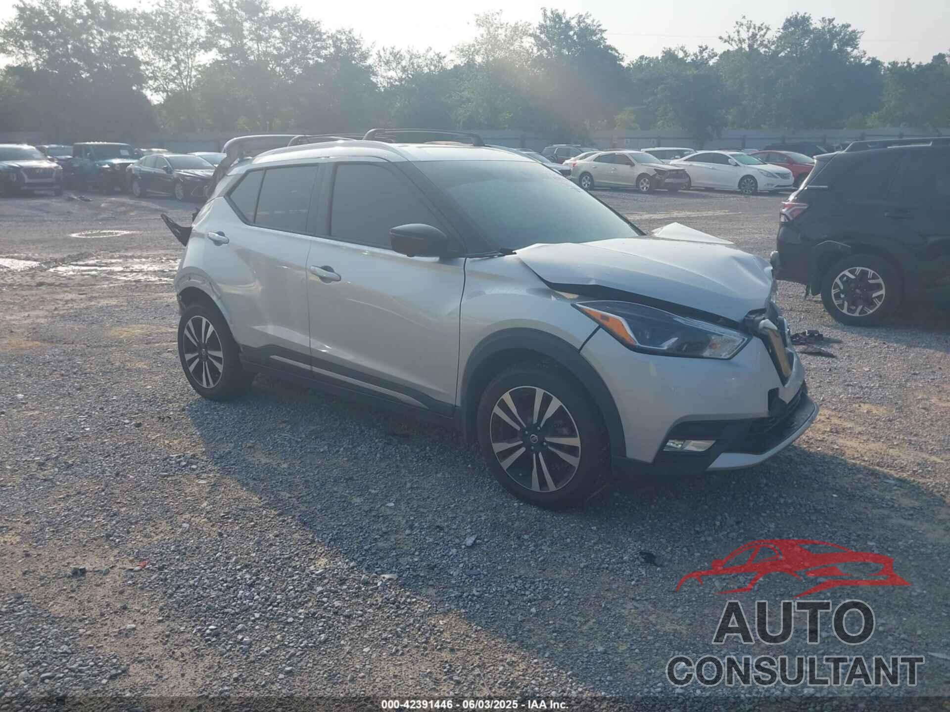 NISSAN KICKS 2019 - 3N1CP5CU4KL496112