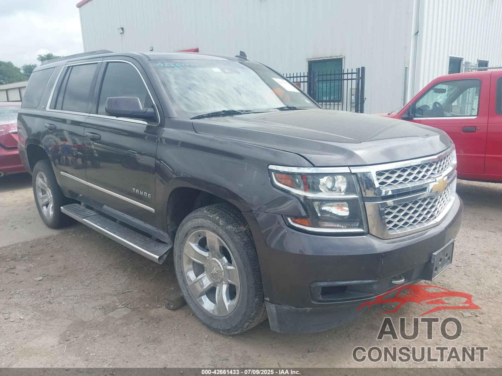 CHEVROLET TAHOE 2018 - 1GNSKBKC2JR287349
