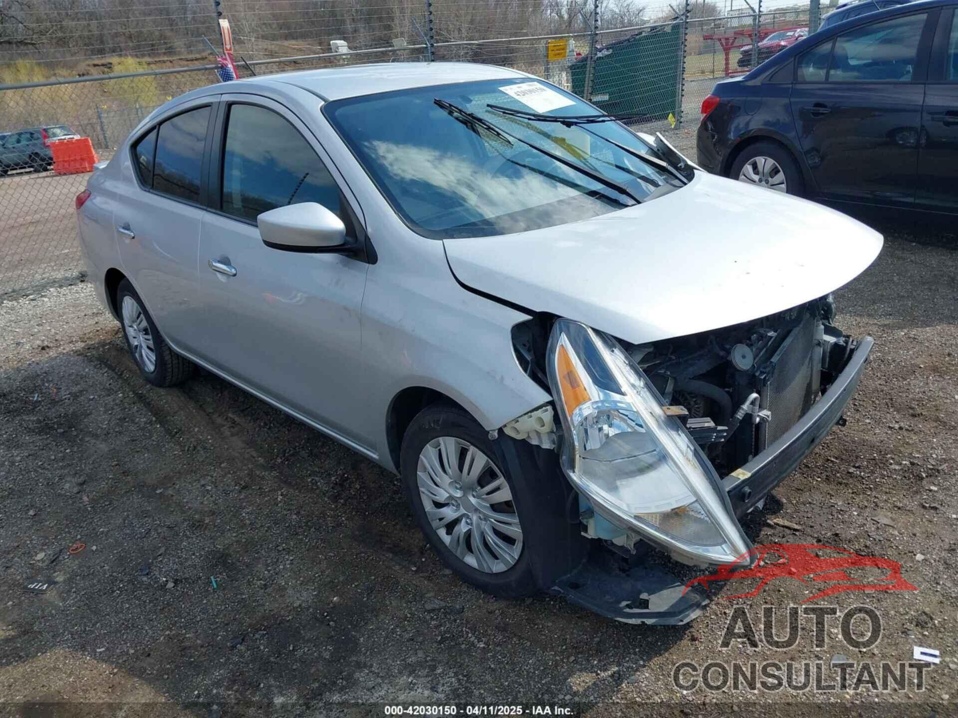 NISSAN VERSA 2017 - 3N1CN7AP8HK414833