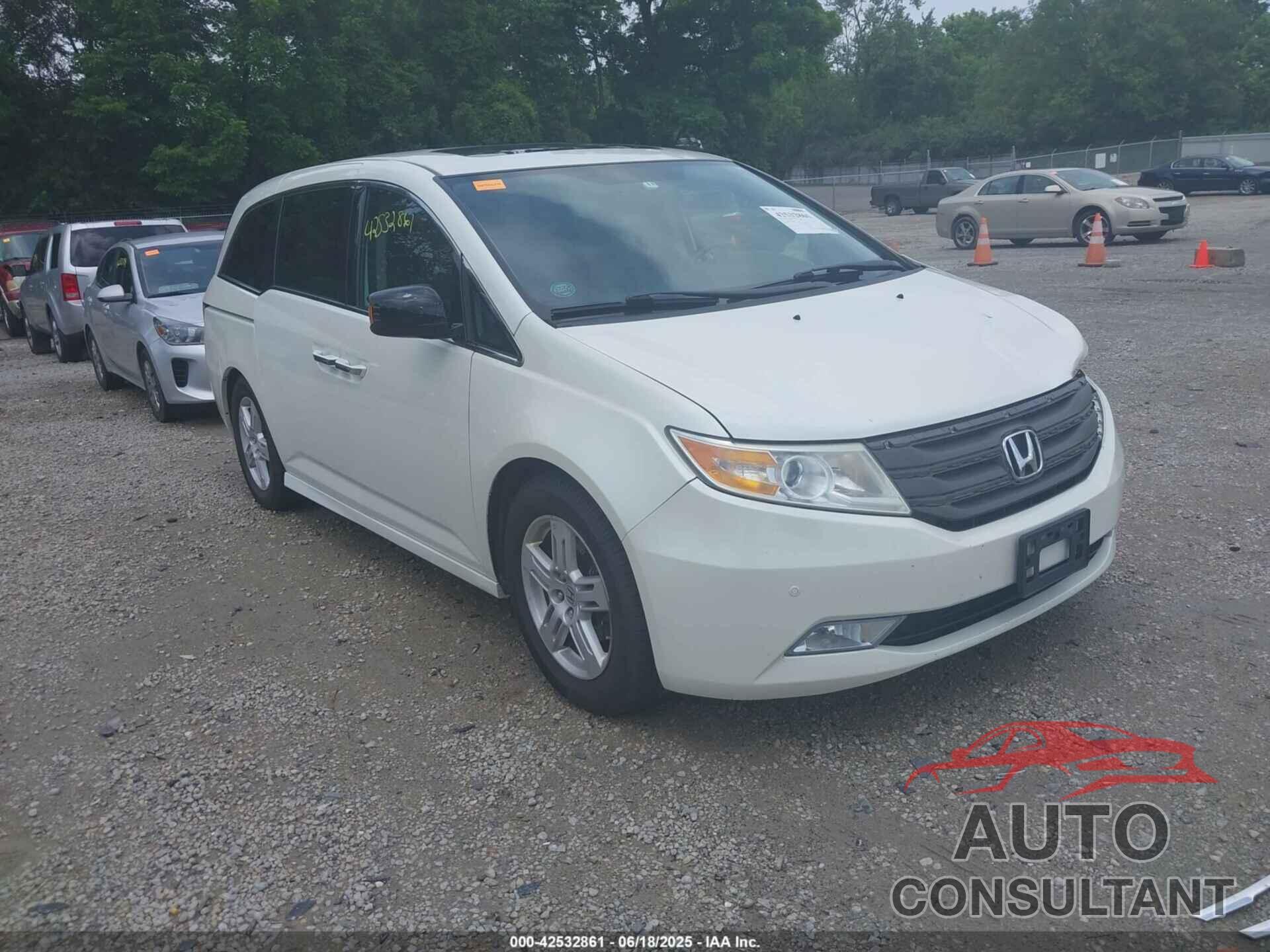 HONDA ODYSSEY 2013 - 5FNRL5H9XDB049390