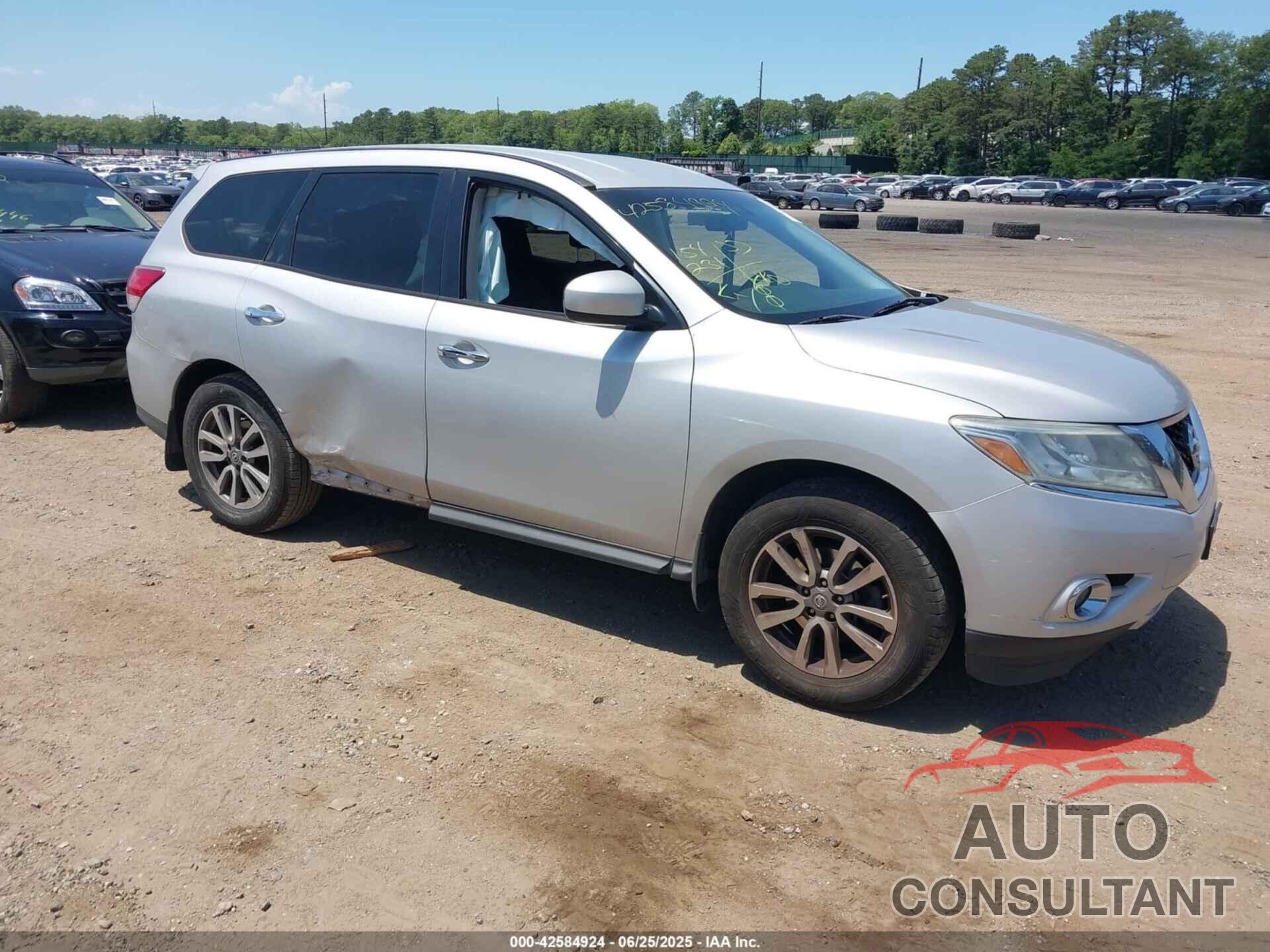 NISSAN PATHFINDER 2013 - 5N1AR2MM7DC615972