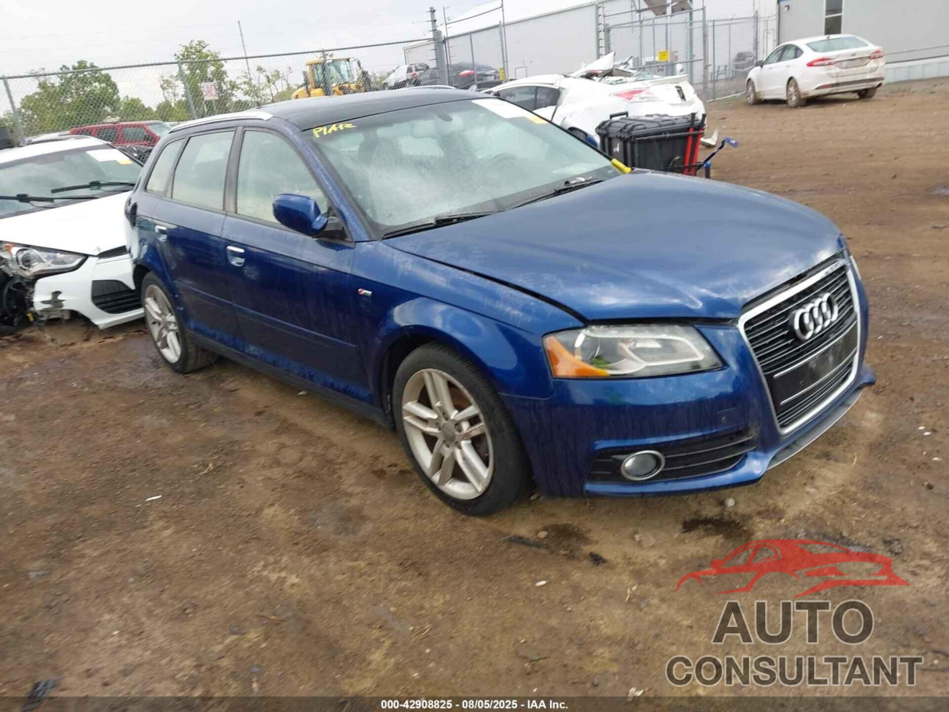AUDI A3 2011 - WAUKJBFM9BA149447
