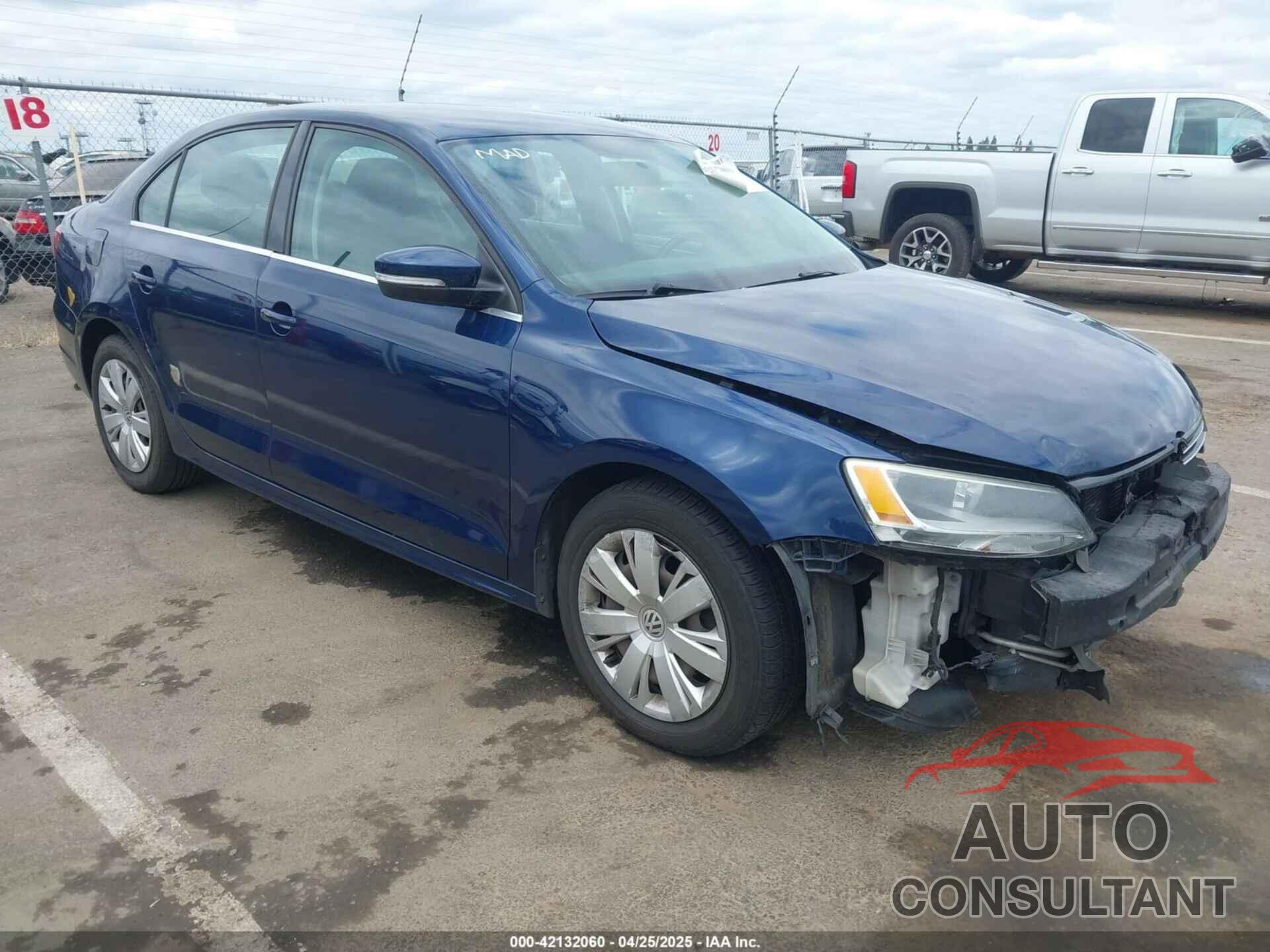 VOLKSWAGEN JETTA 2013 - 3VWDP7AJ0DM223801