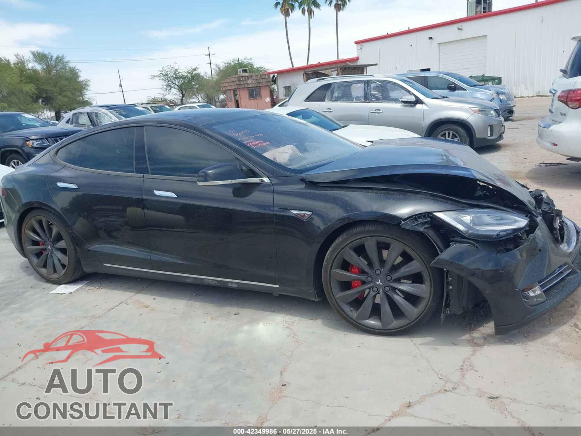TESLA MODEL S 2015 - 5YJSA1V48FF100364
