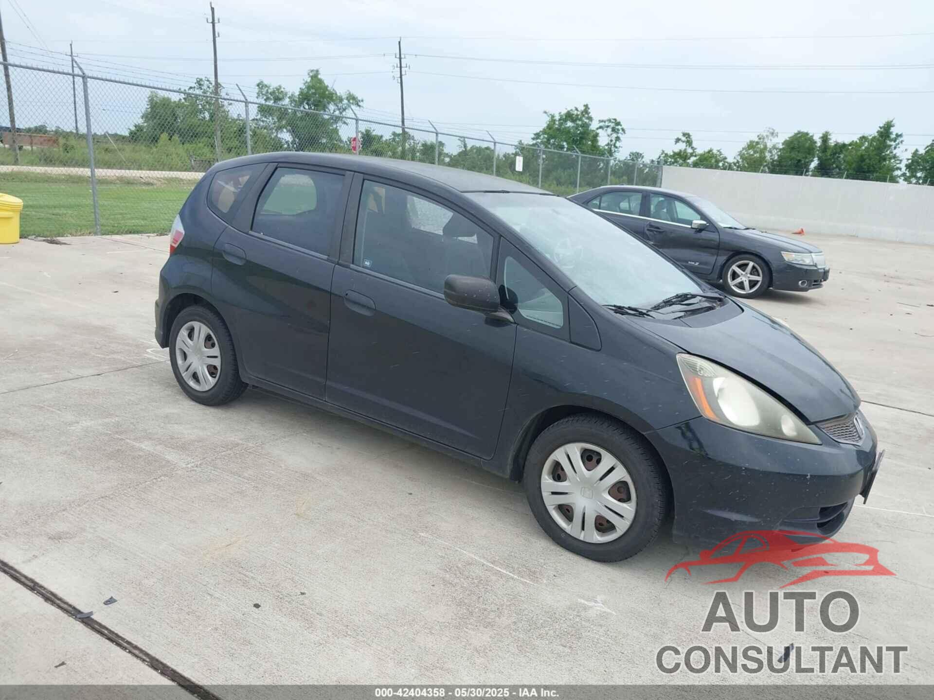 HONDA FIT 2010 - JHMGE8H22AC039353