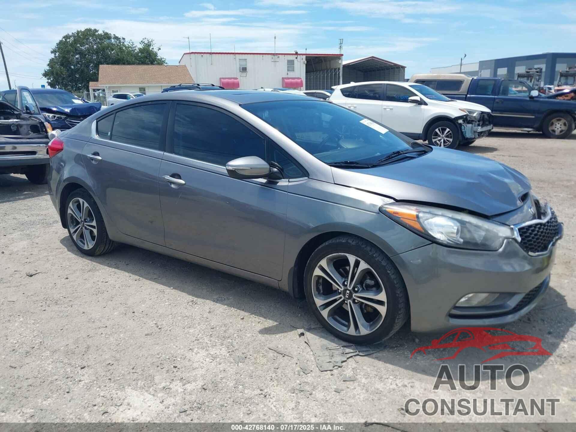 KIA FORTE 2016 - KNAFZ4A8XG5614513